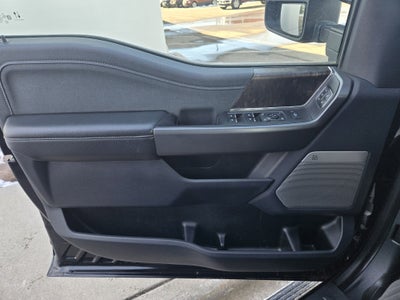 2024 Ford Super Duty F-350 SRW LARIAT