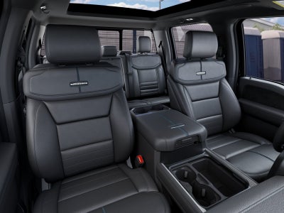 2027 Ford Super Duty F-350 SRW F-350® Platinum®