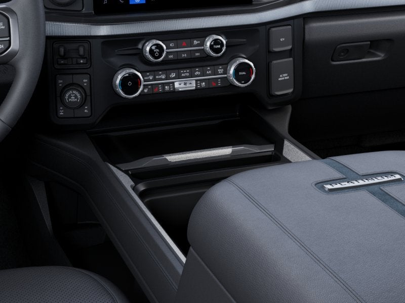 2027 Ford Super Duty F-350 SRW F-350® Platinum®