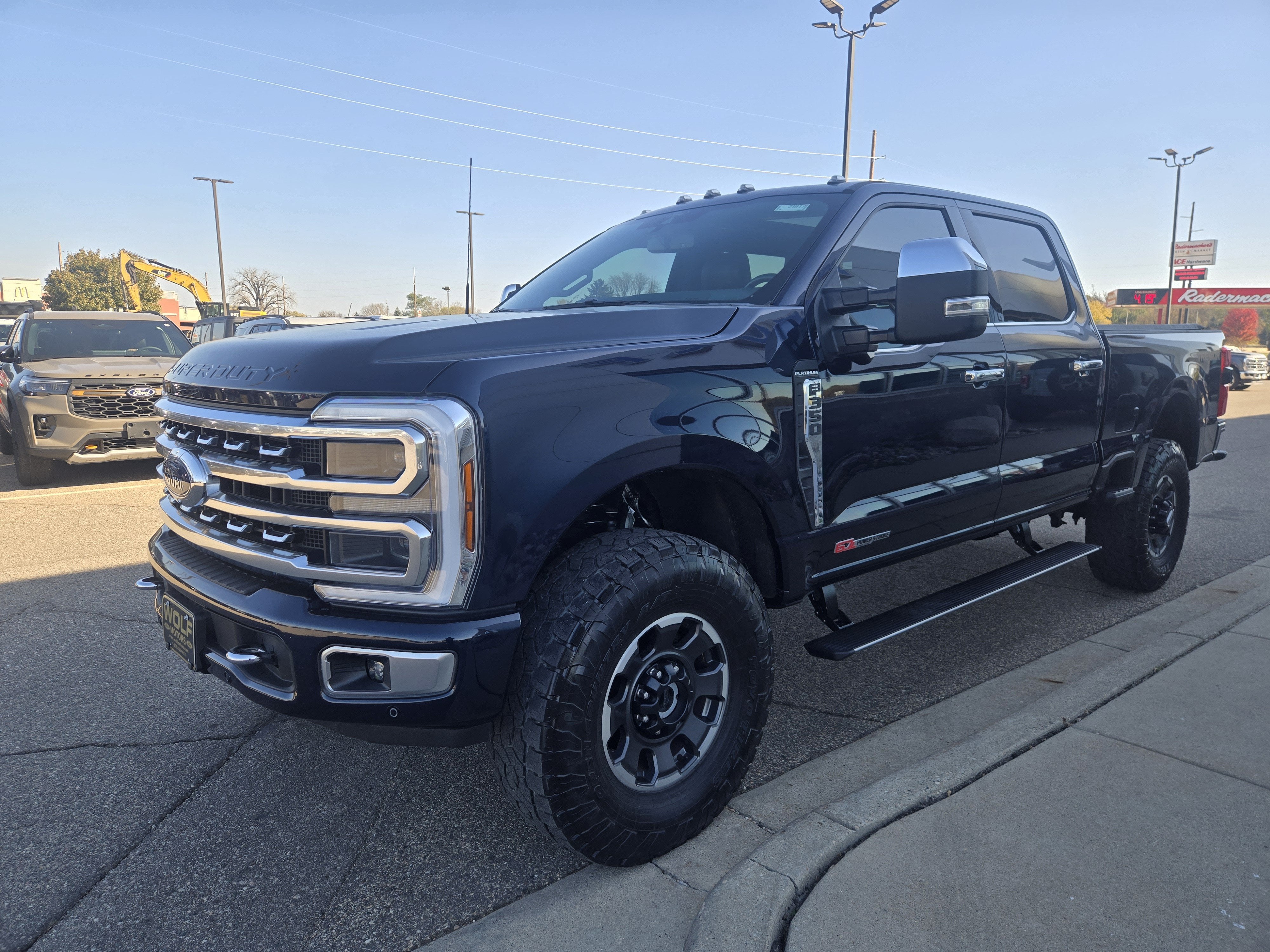 2024 Ford Super Duty F-350 SRW Platinum