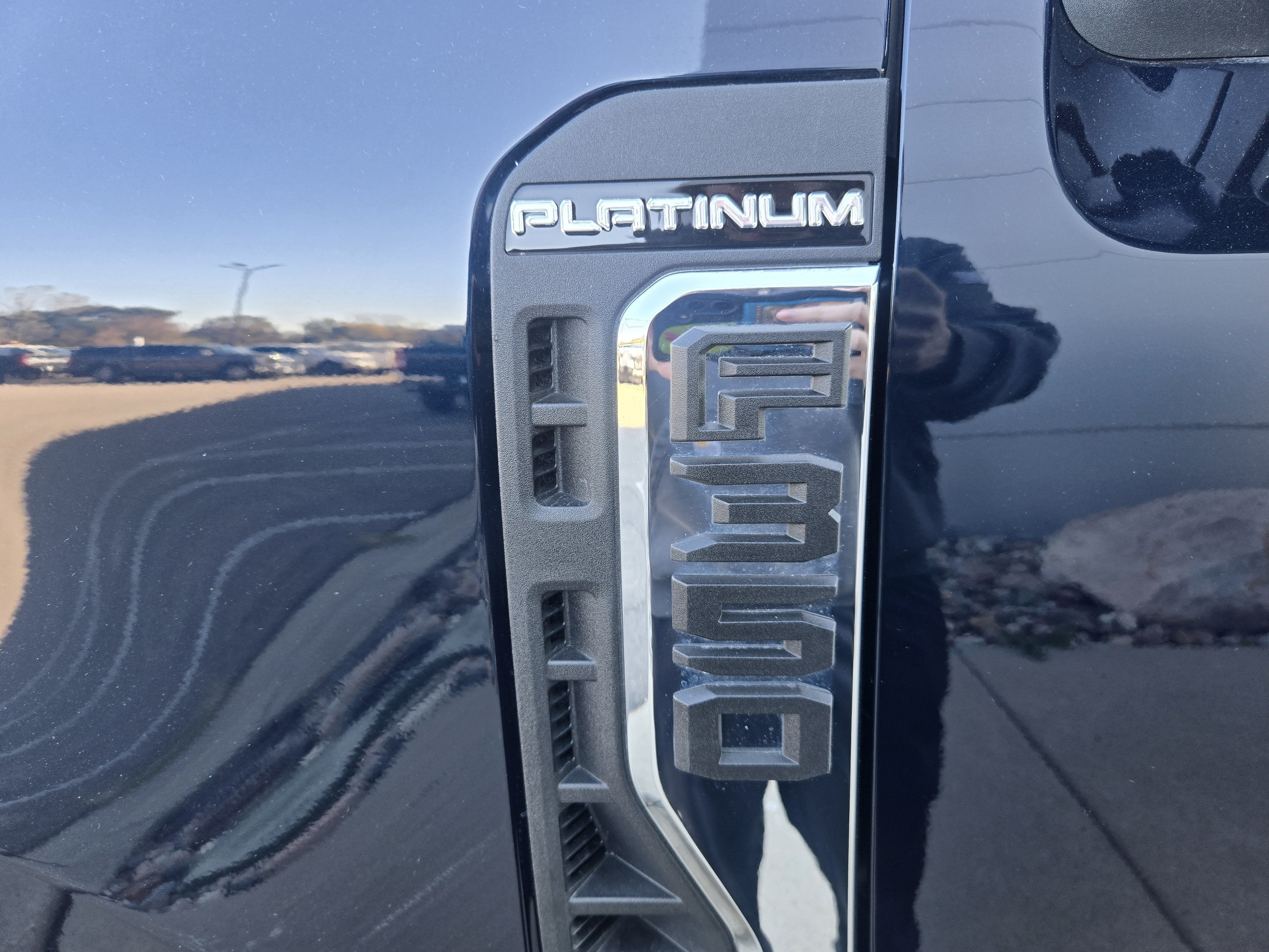 2024 Ford Super Duty F-350 SRW Platinum