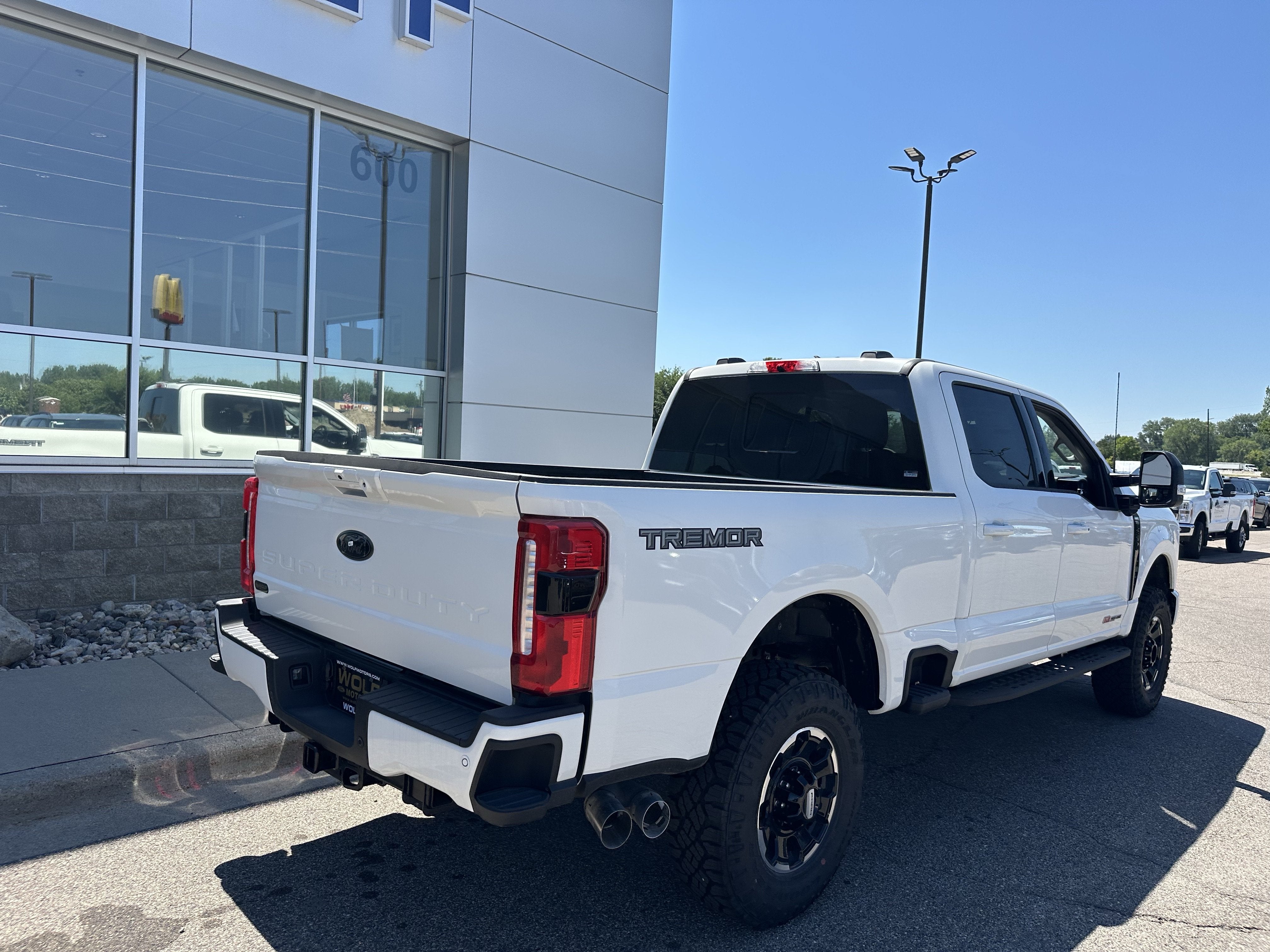 2026 Ford Super Duty F-350 SRW LARIAT