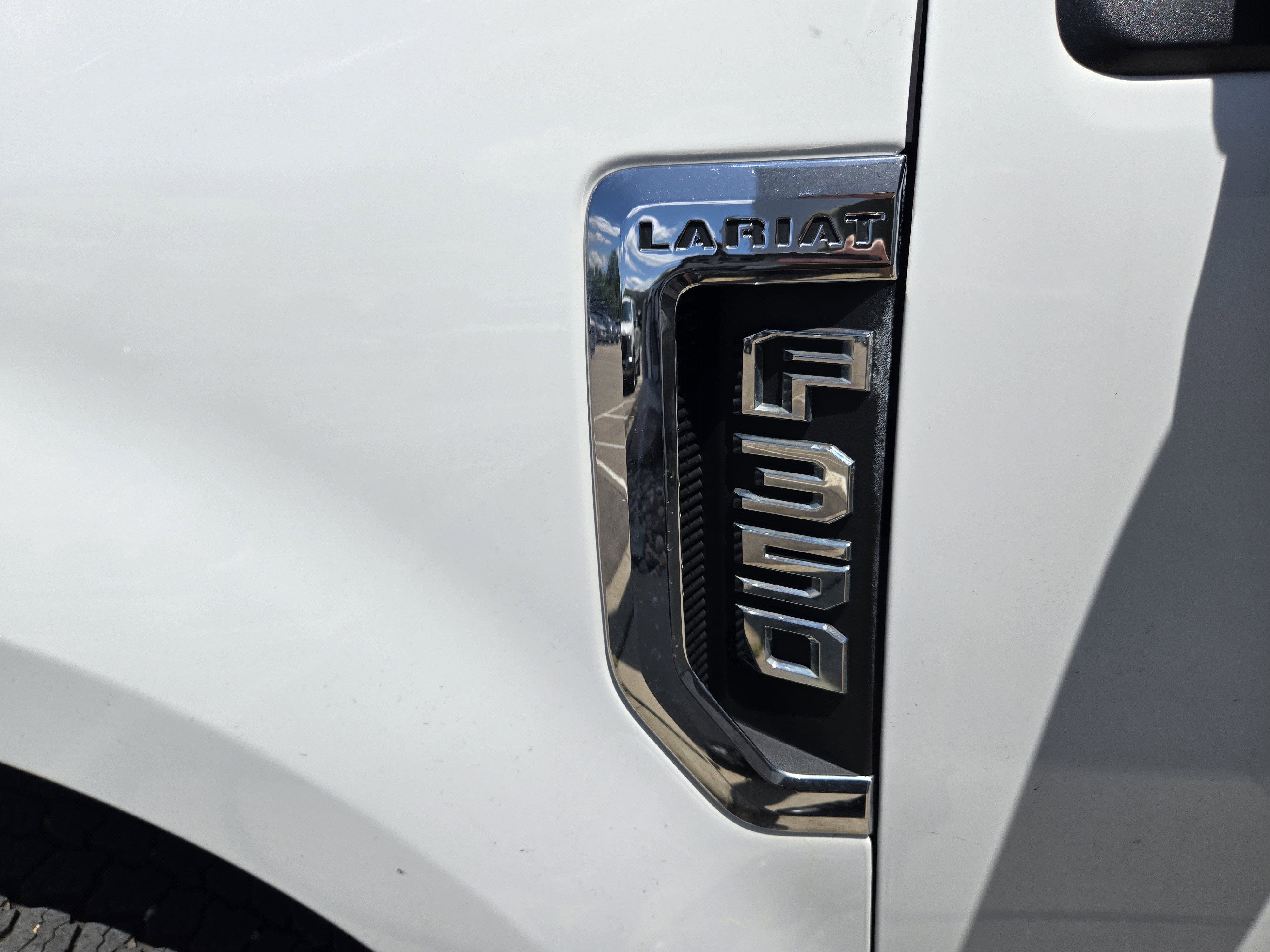 2022 Ford Super Duty F-350 SRW LARIAT