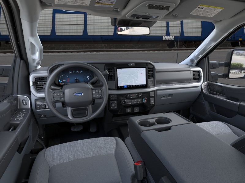 2026 Ford Super Duty F-350 SRW F-350® XLT