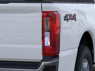 2026 Ford Super Duty F-350 SRW F-350® XLT