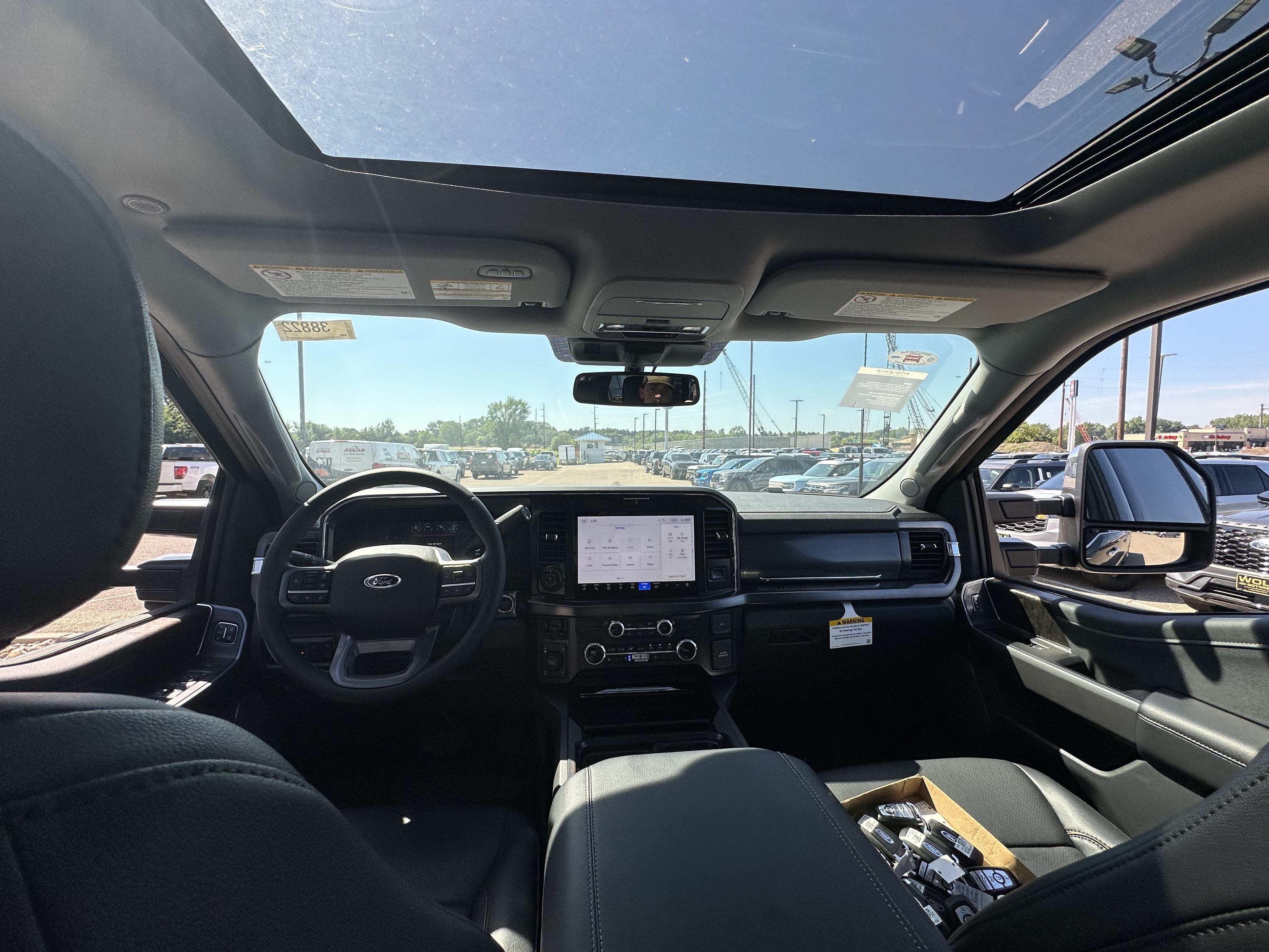 2026 Ford Super Duty F-350 SRW F-350® Lariat®