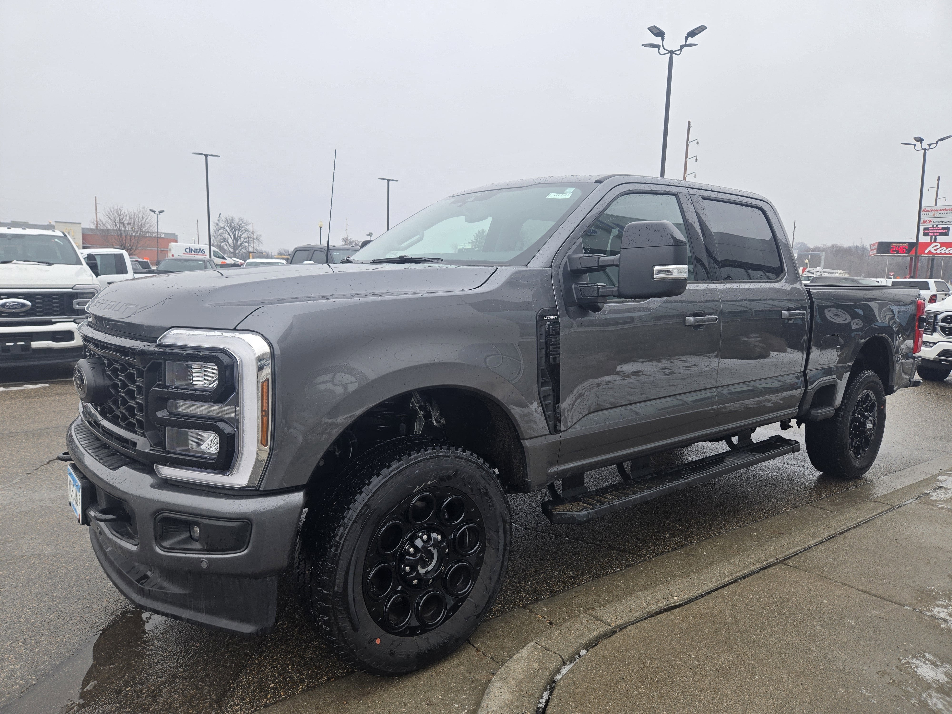 2025 Ford Super Duty F-350 SRW LARIAT