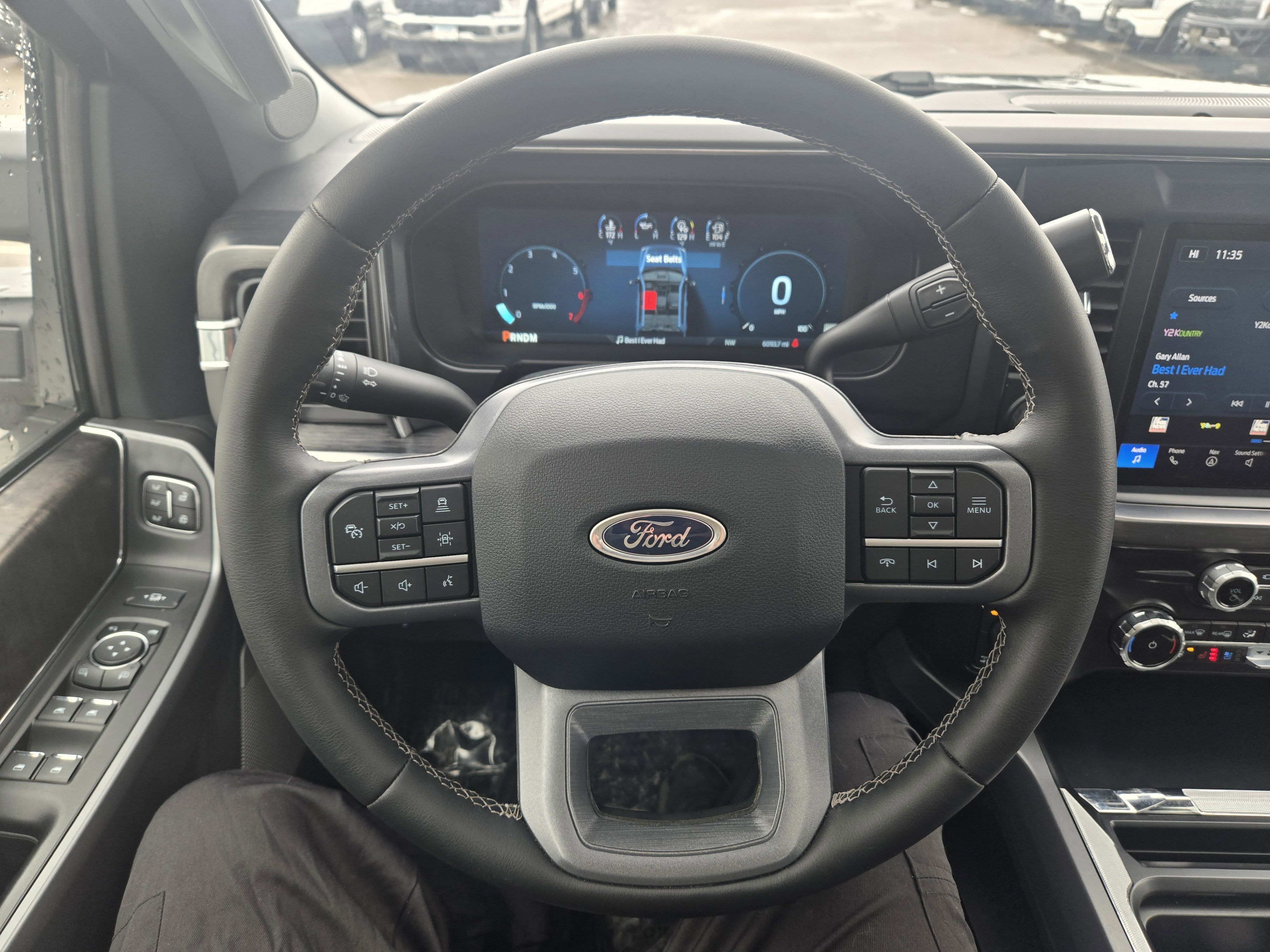 2025 Ford Super Duty F-350 SRW LARIAT