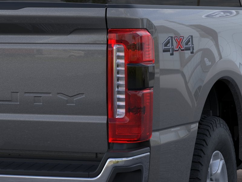 2026 Ford Super Duty F-350 SRW F-350® XLT