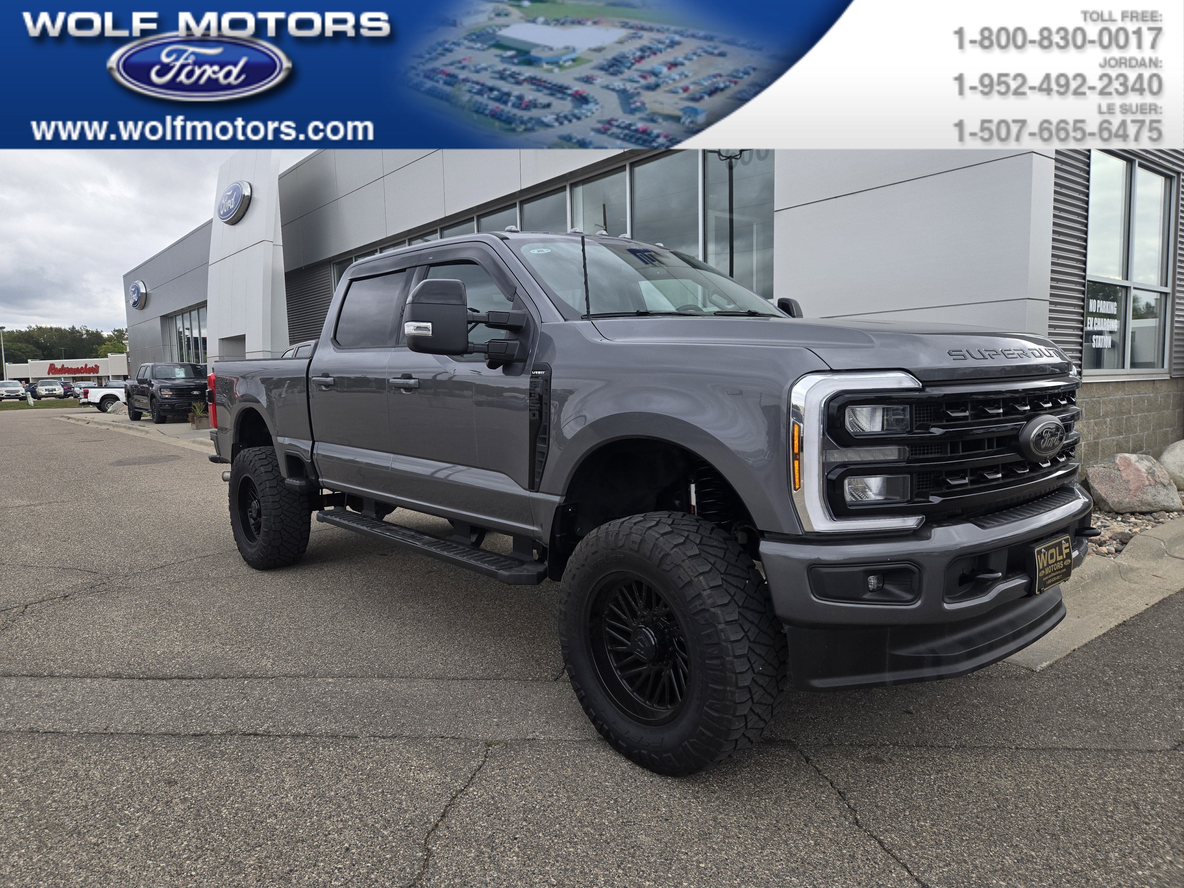 2024 Ford Super Duty F-350 SRW LARIAT