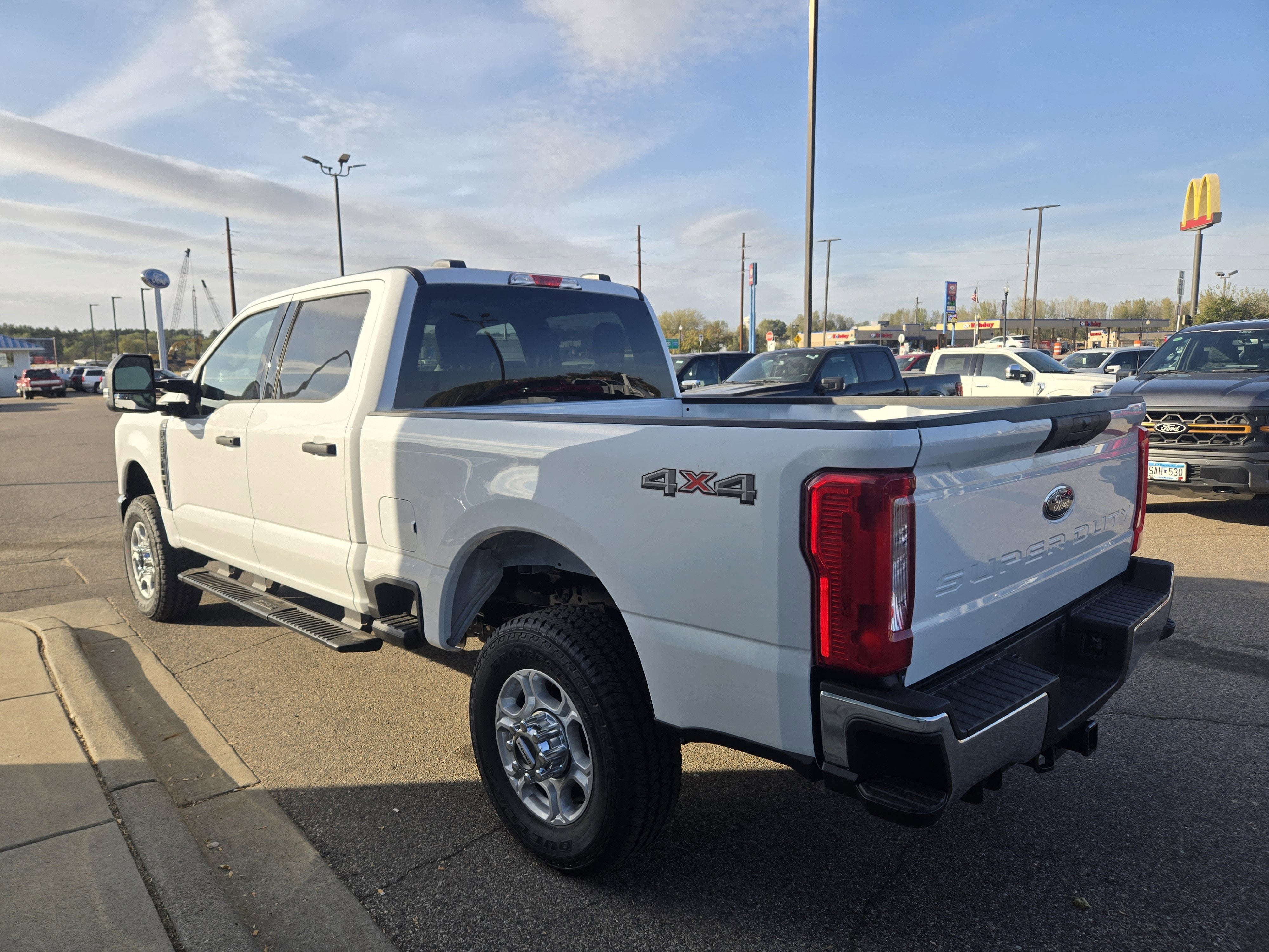 2026 Ford Super Duty F-350 SRW F-350® XLT