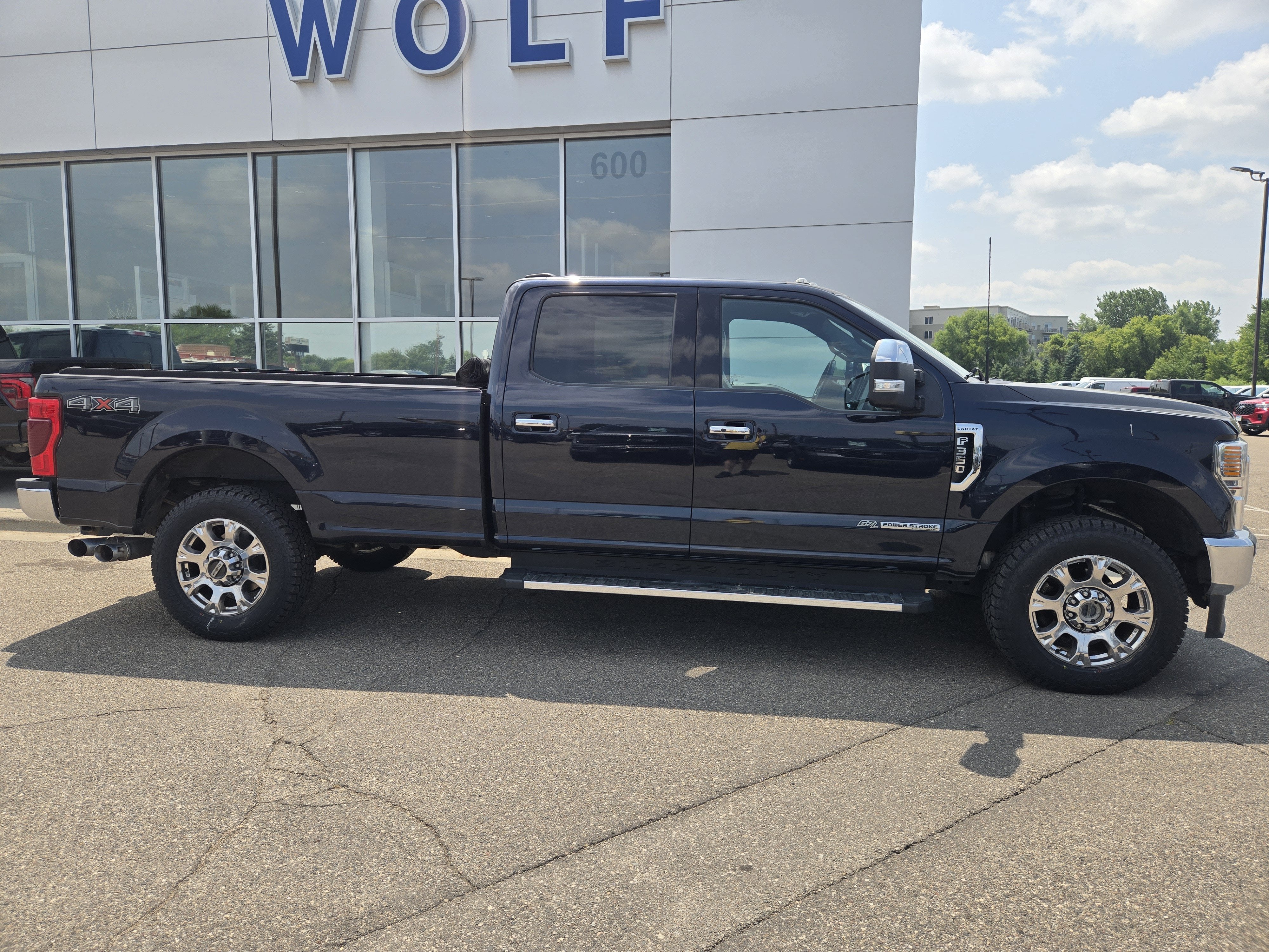 2022 Ford Super Duty F-350 SRW LARIAT