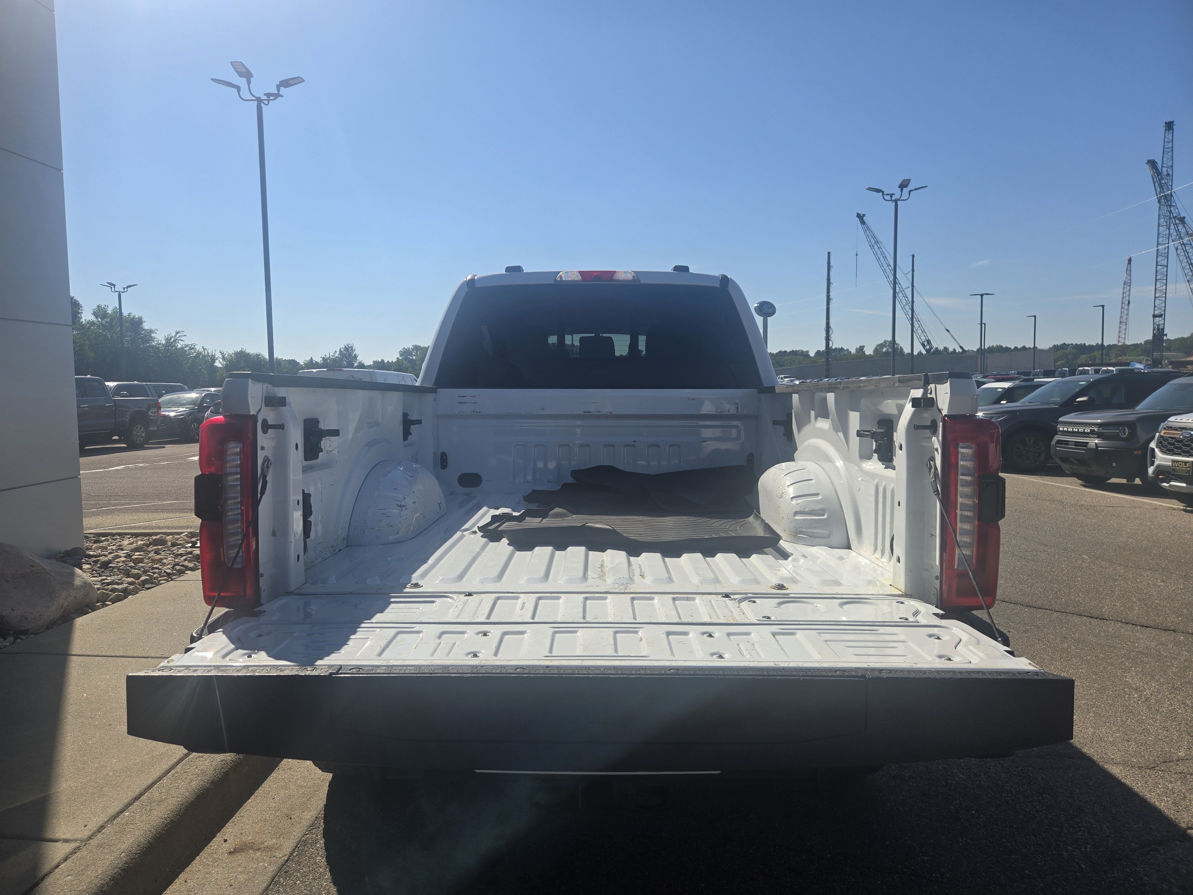 2023 Ford Super Duty F-350 SRW LARIAT