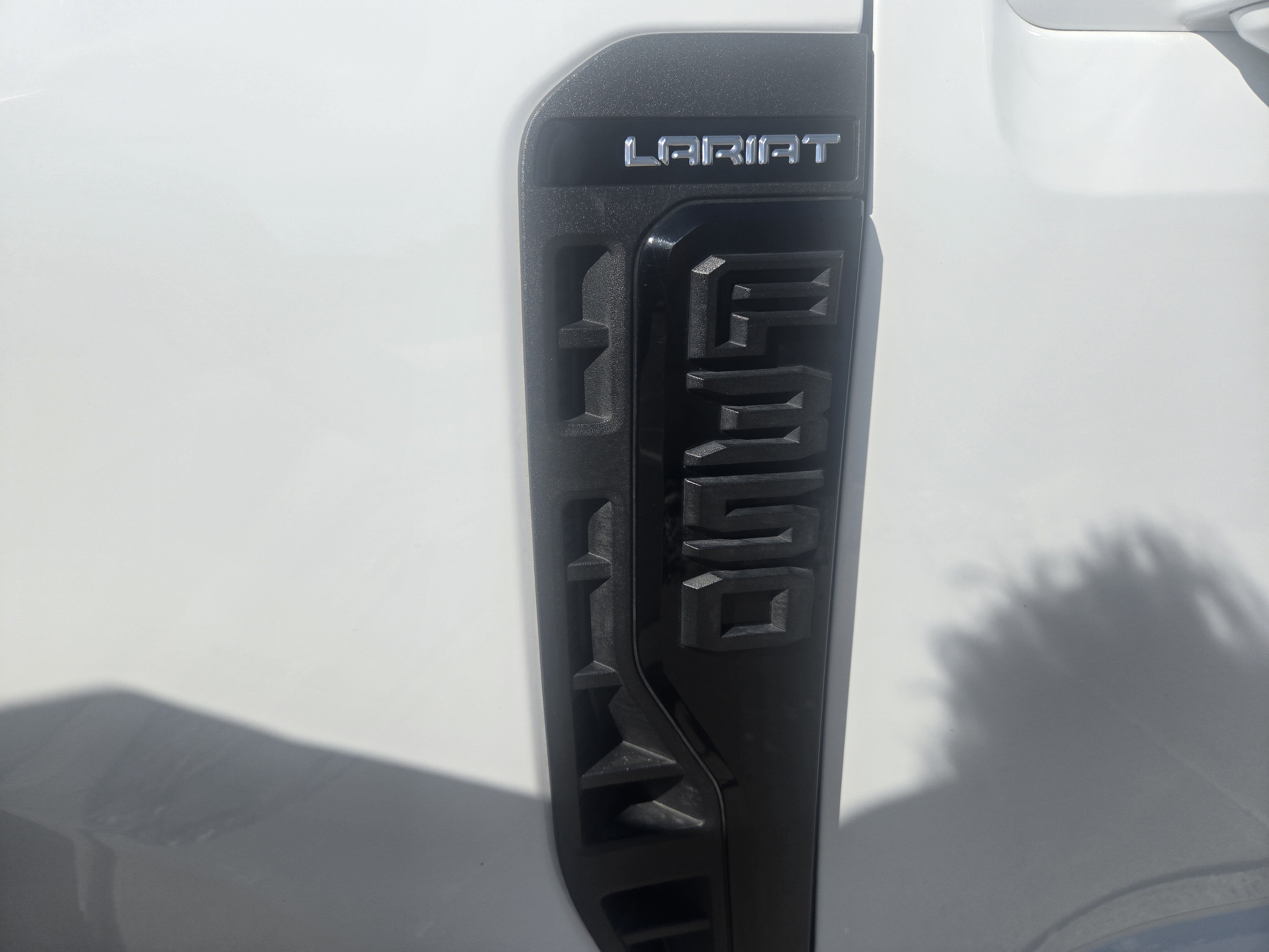 2023 Ford Super Duty F-350 SRW LARIAT