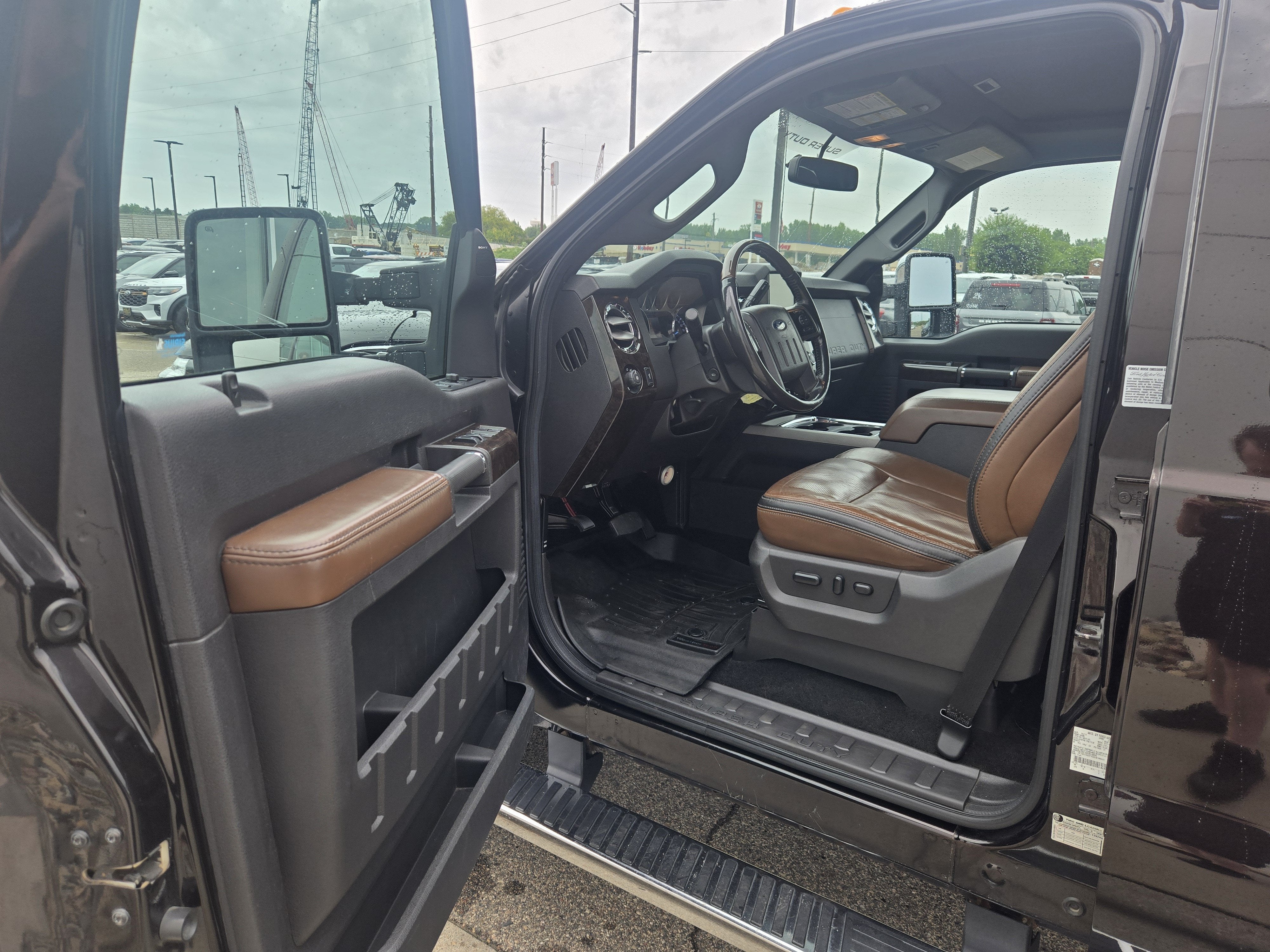 2013 Ford Super Duty F-350 SRW Lariat