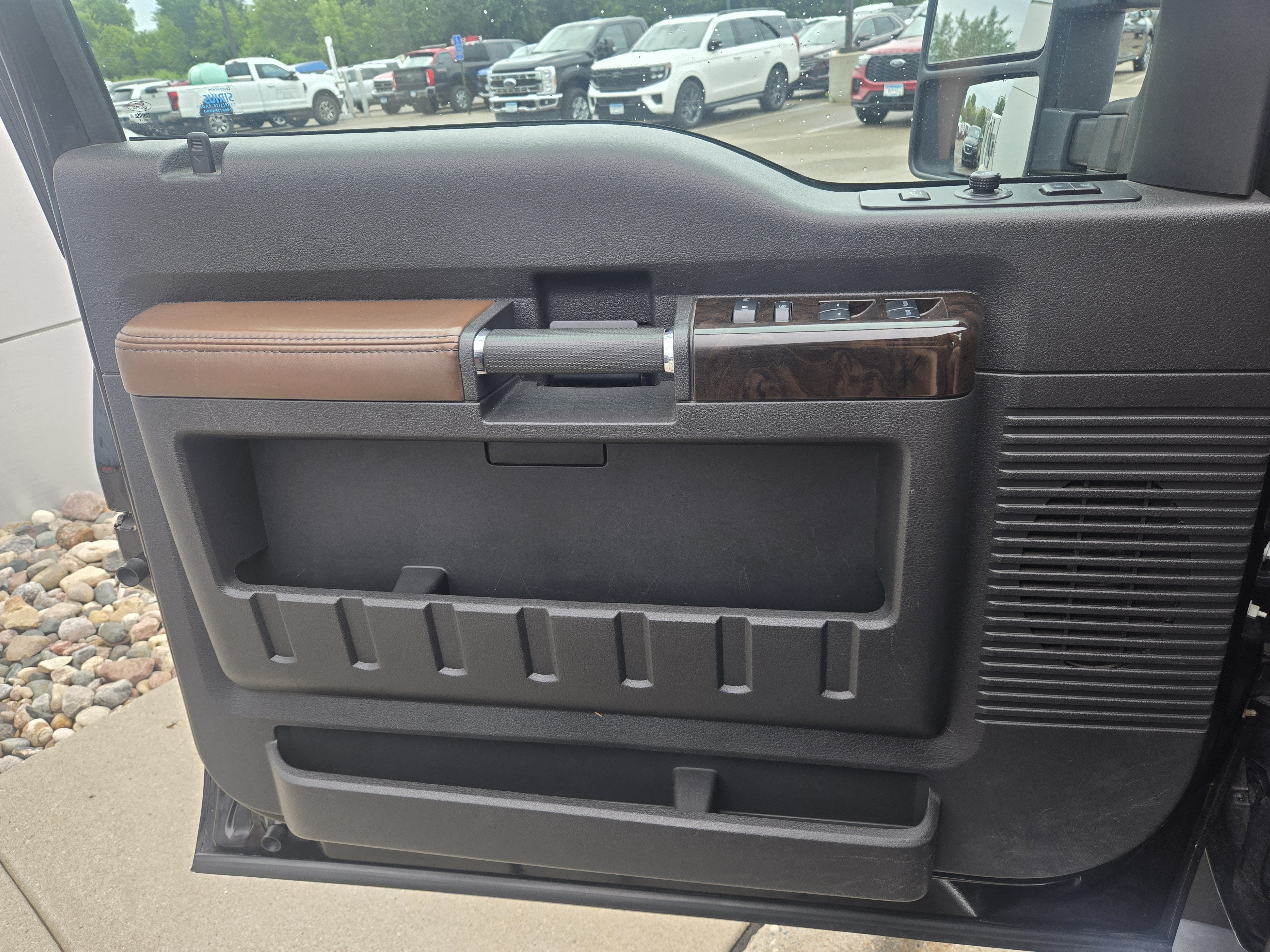 2013 Ford Super Duty F-350 SRW Lariat
