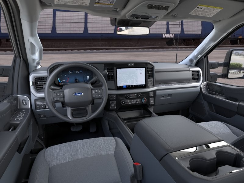 2026 Ford Super Duty F-350 SRW F-350® XLT