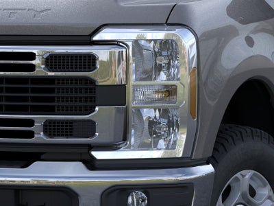 2026 Ford Super Duty F-350 SRW F-350® XLT