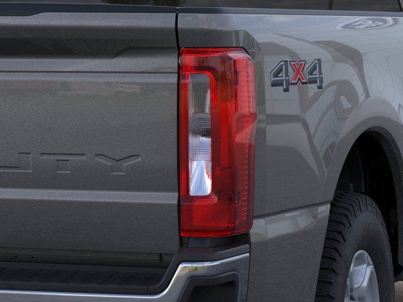 2026 Ford Super Duty F-350 SRW F-350® XLT
