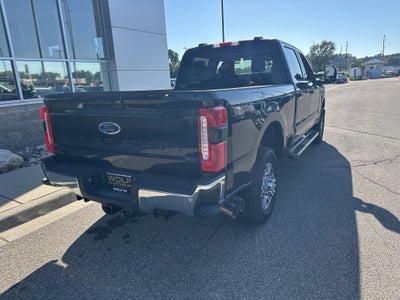 2026 Ford Super Duty F-350 SRW F-350® Lariat®