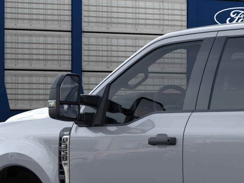 2026 Ford Super Duty F-350 SRW F-350® XLT
