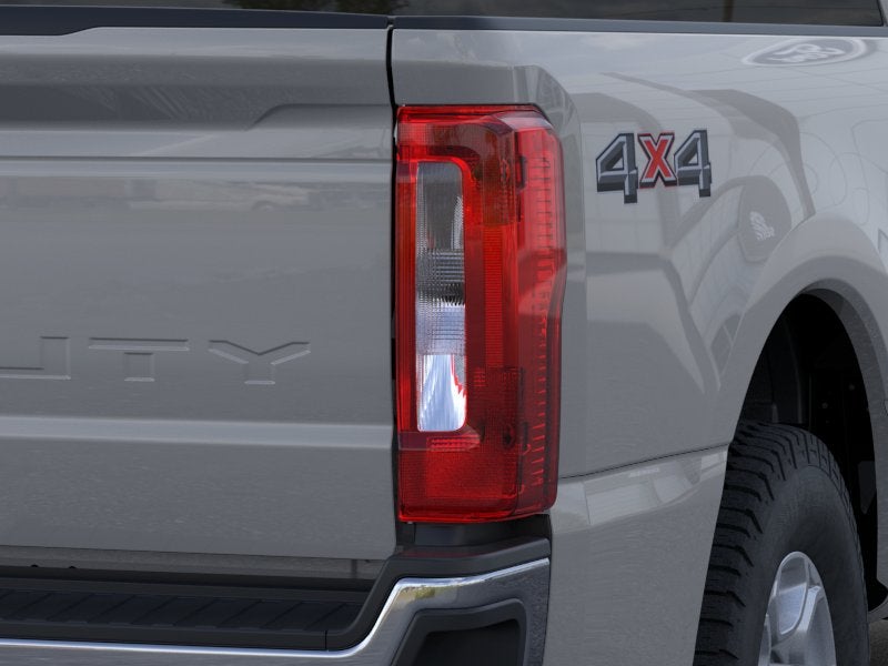 2026 Ford Super Duty F-350 SRW F-350® XLT