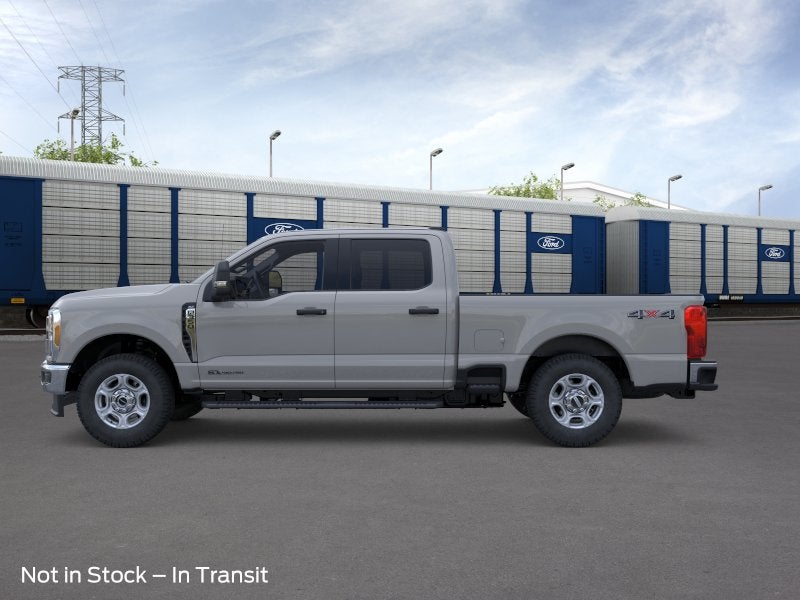 2026 Ford Super Duty F-350 SRW F-350® XLT