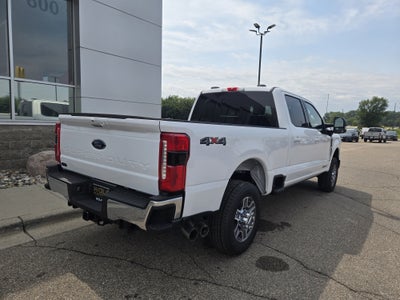 2026 Ford Super Duty F-350 SRW LARIAT