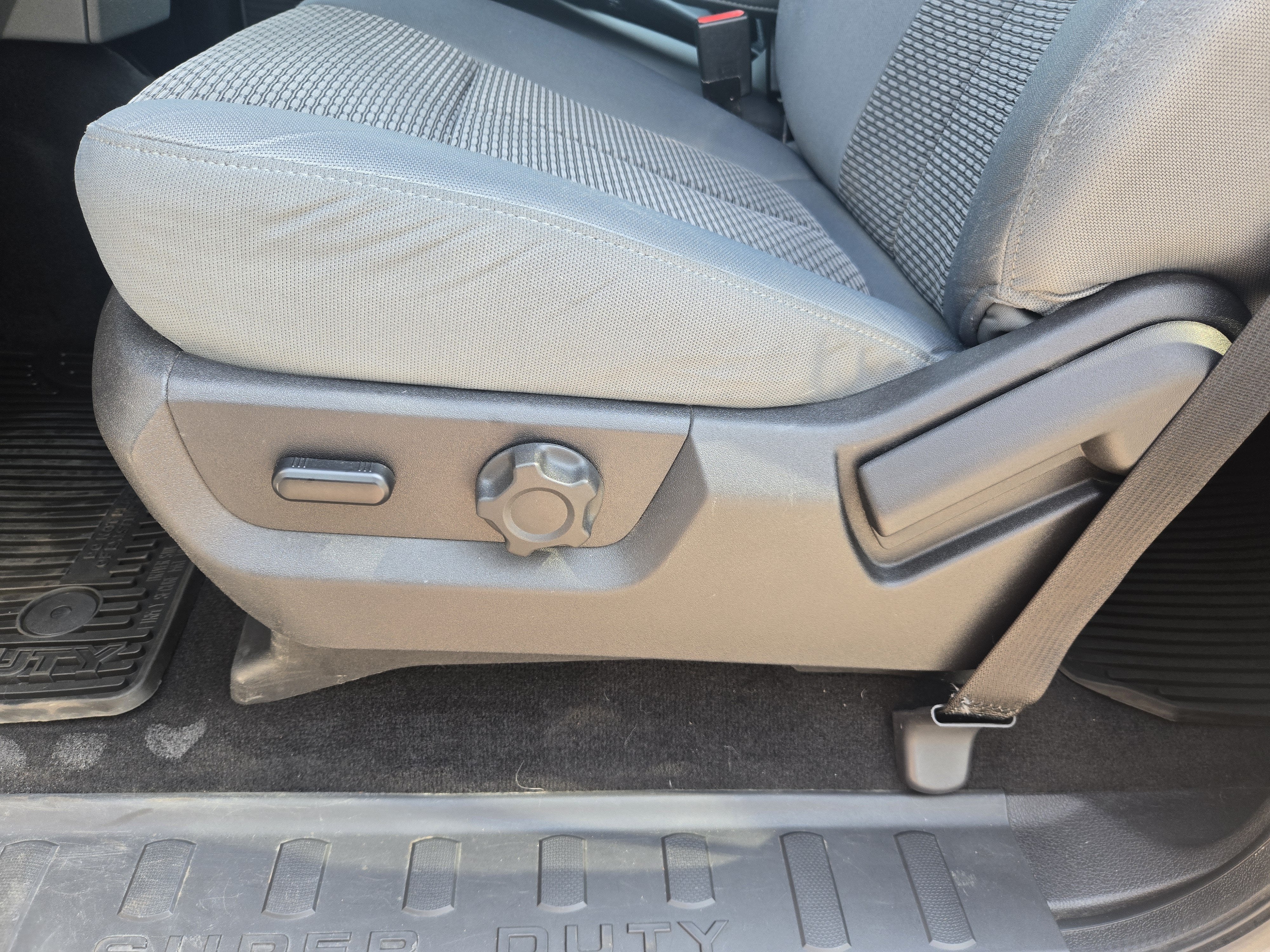 2016 Ford Super Duty F-350 SRW XLT