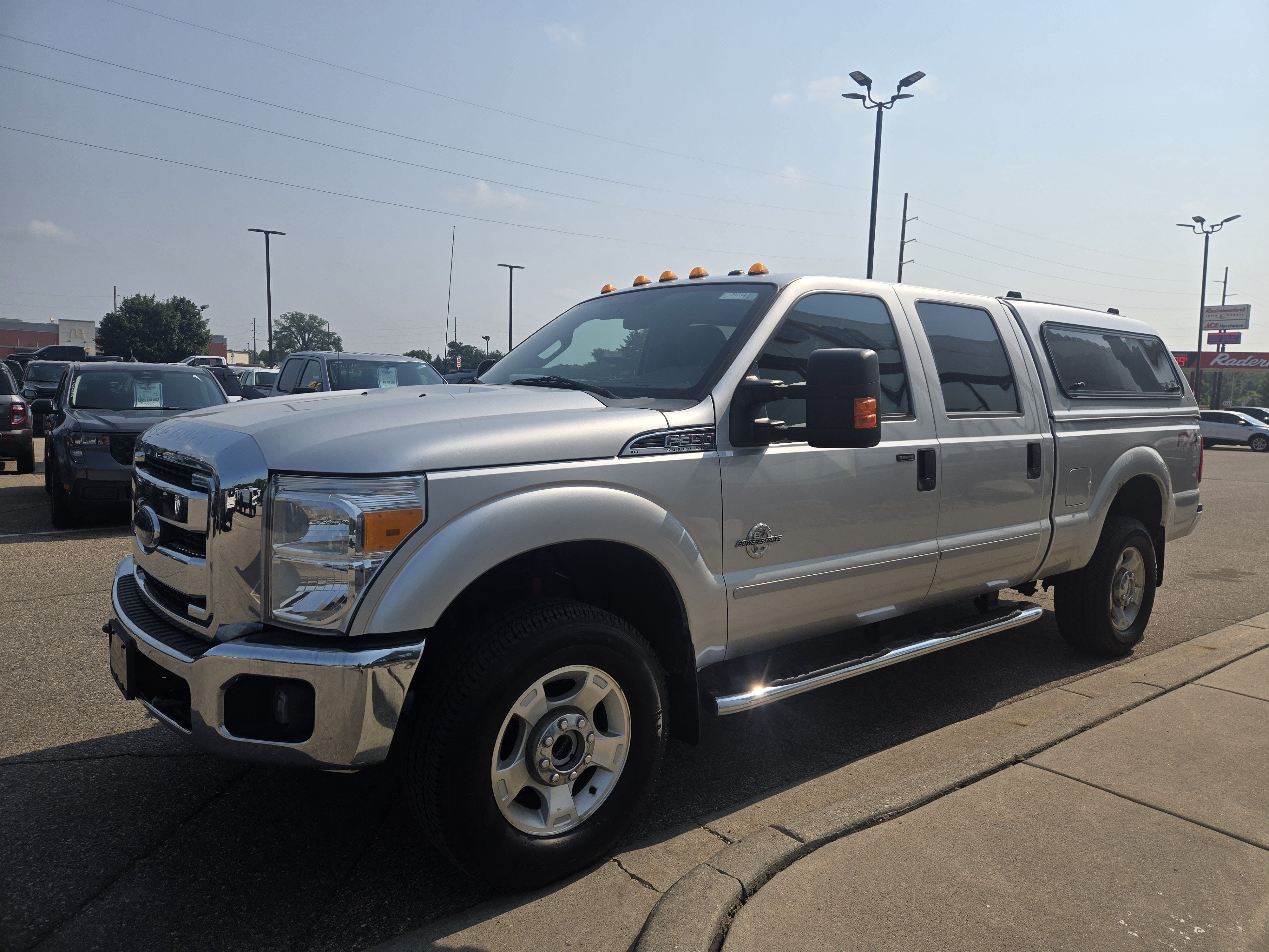 2016 Ford Super Duty F-350 SRW XLT