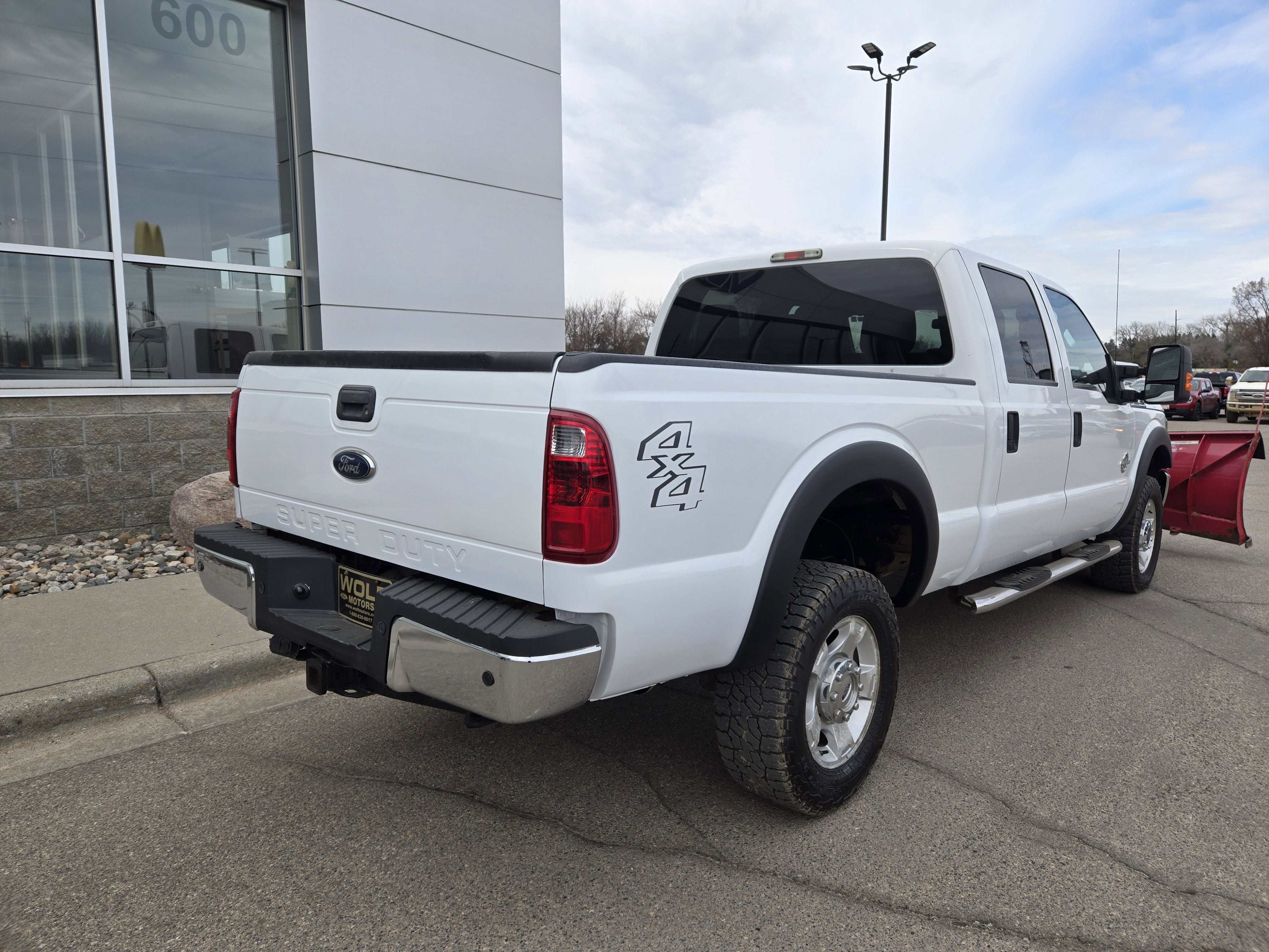 2016 Ford F-350 WITH PLOW! XLT