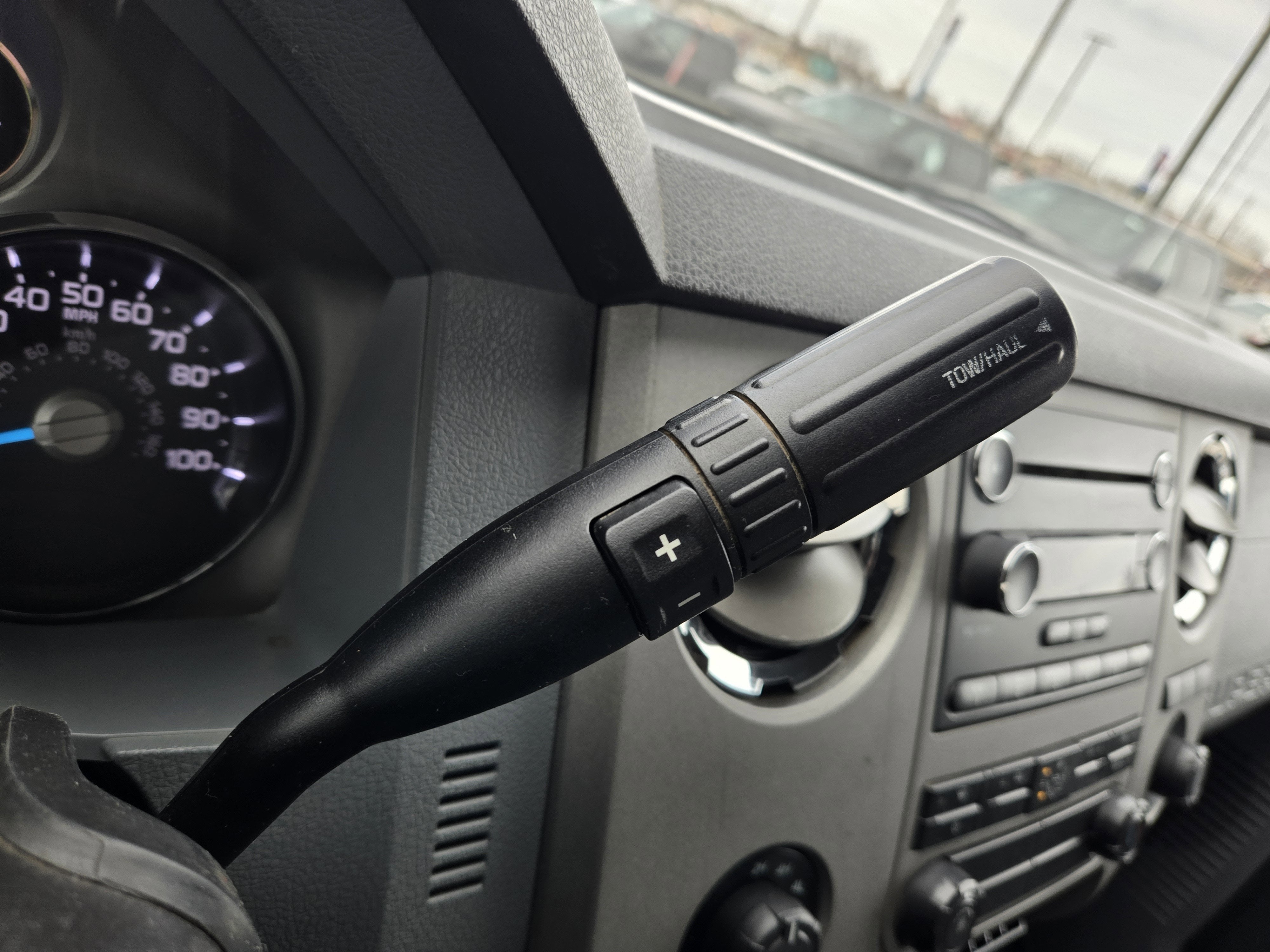 2016 Ford F-350 WITH PLOW! XLT