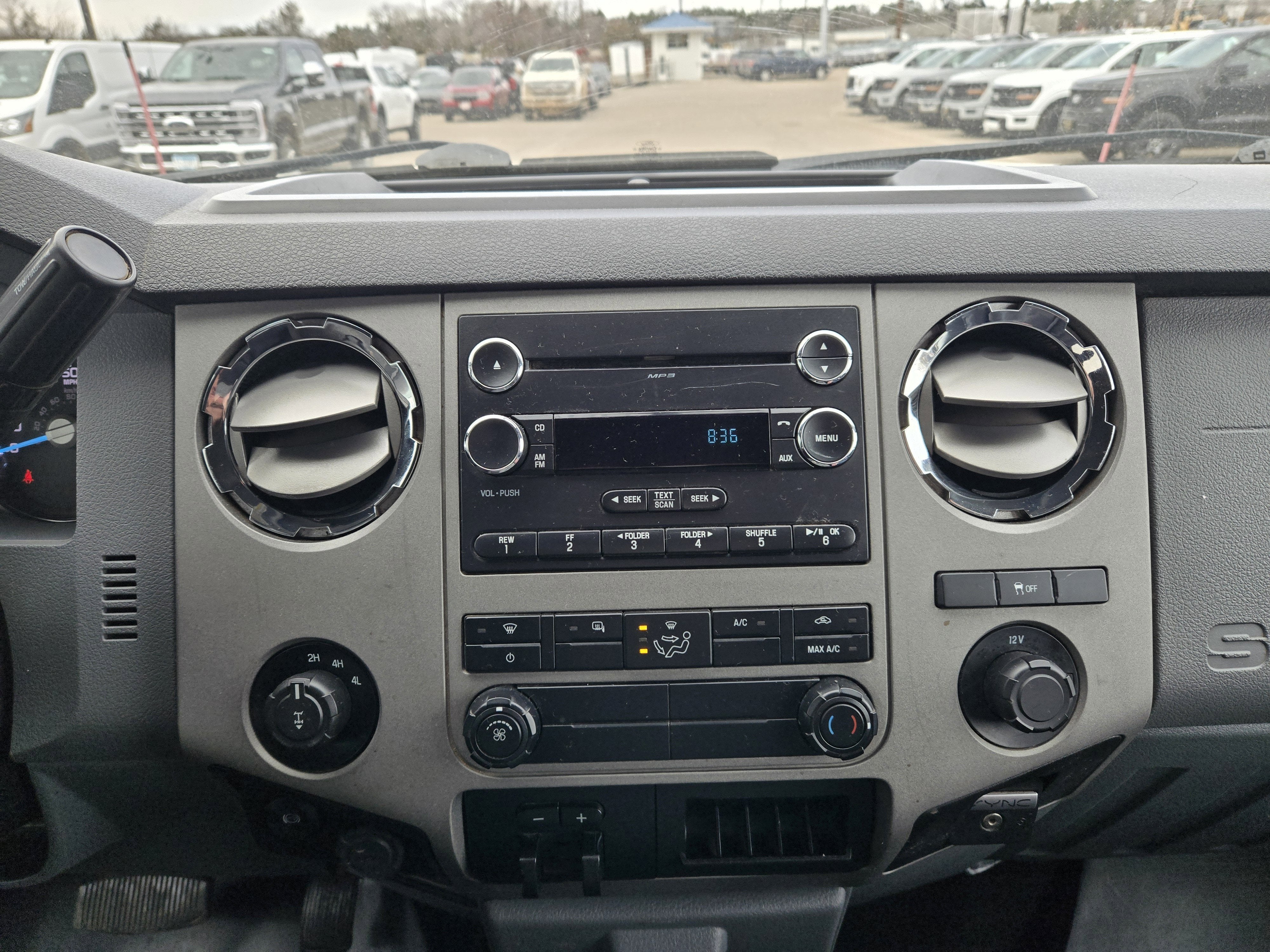 2016 Ford F-350 WITH PLOW! XLT