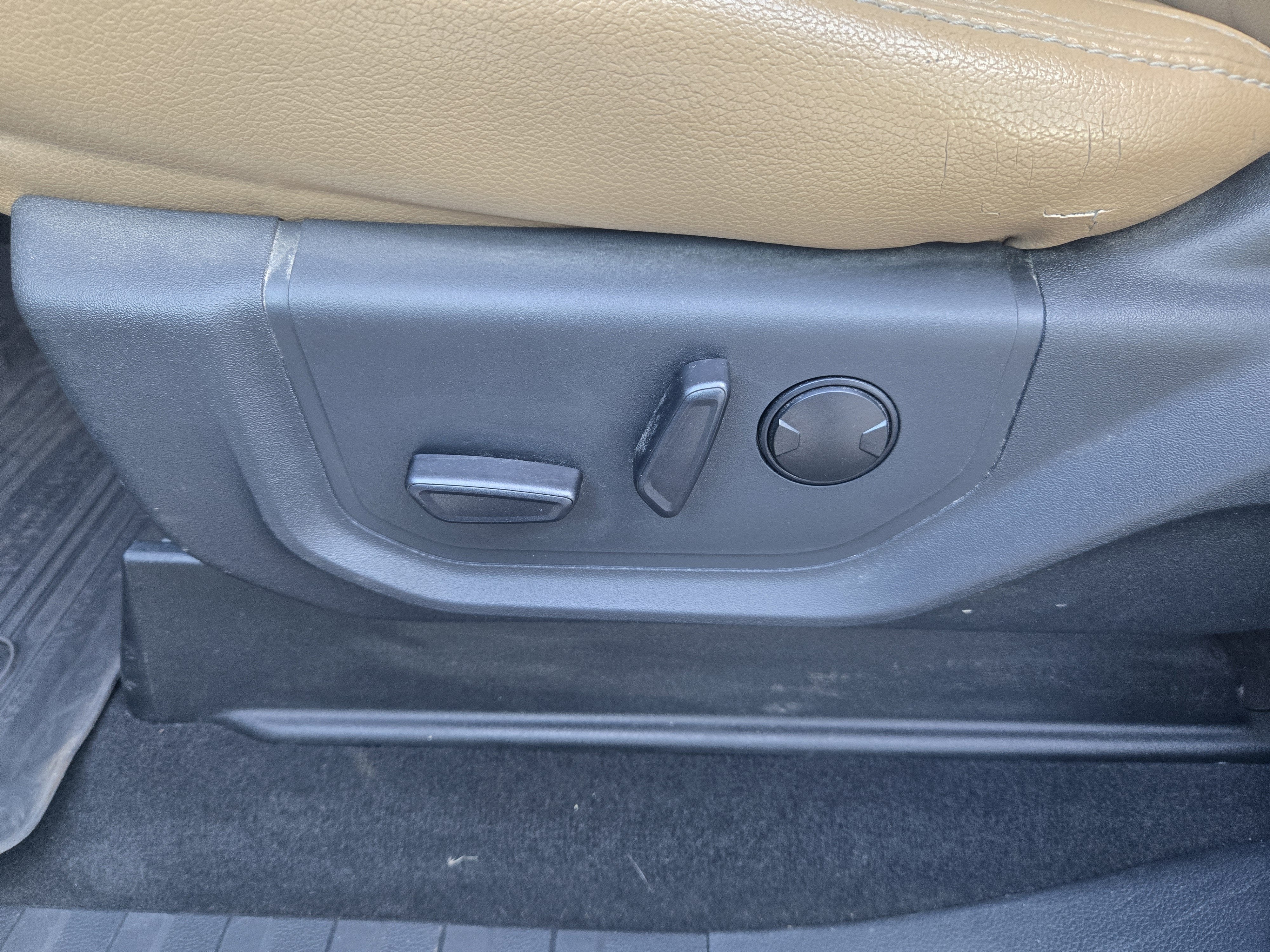 2022 Ford Super Duty F-350 SRW LARIAT