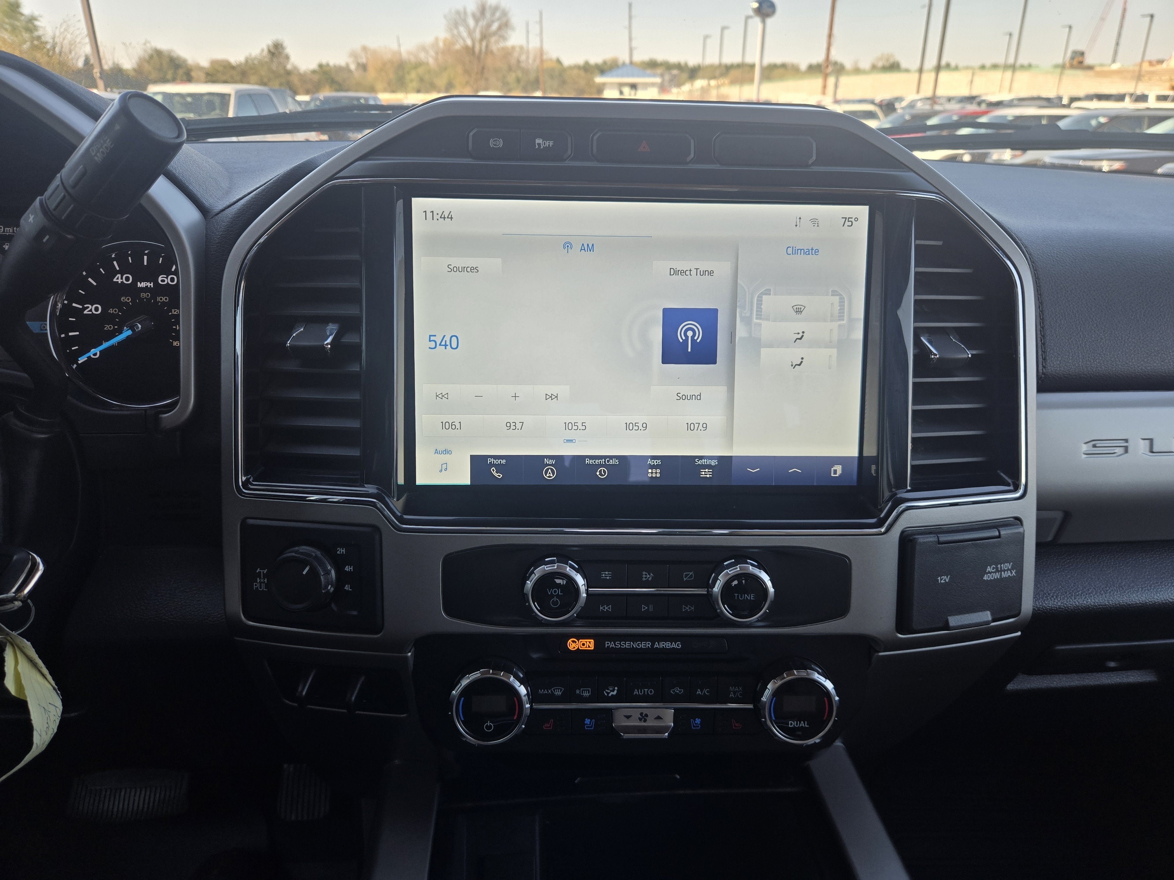 2022 Ford Super Duty F-350 SRW LARIAT