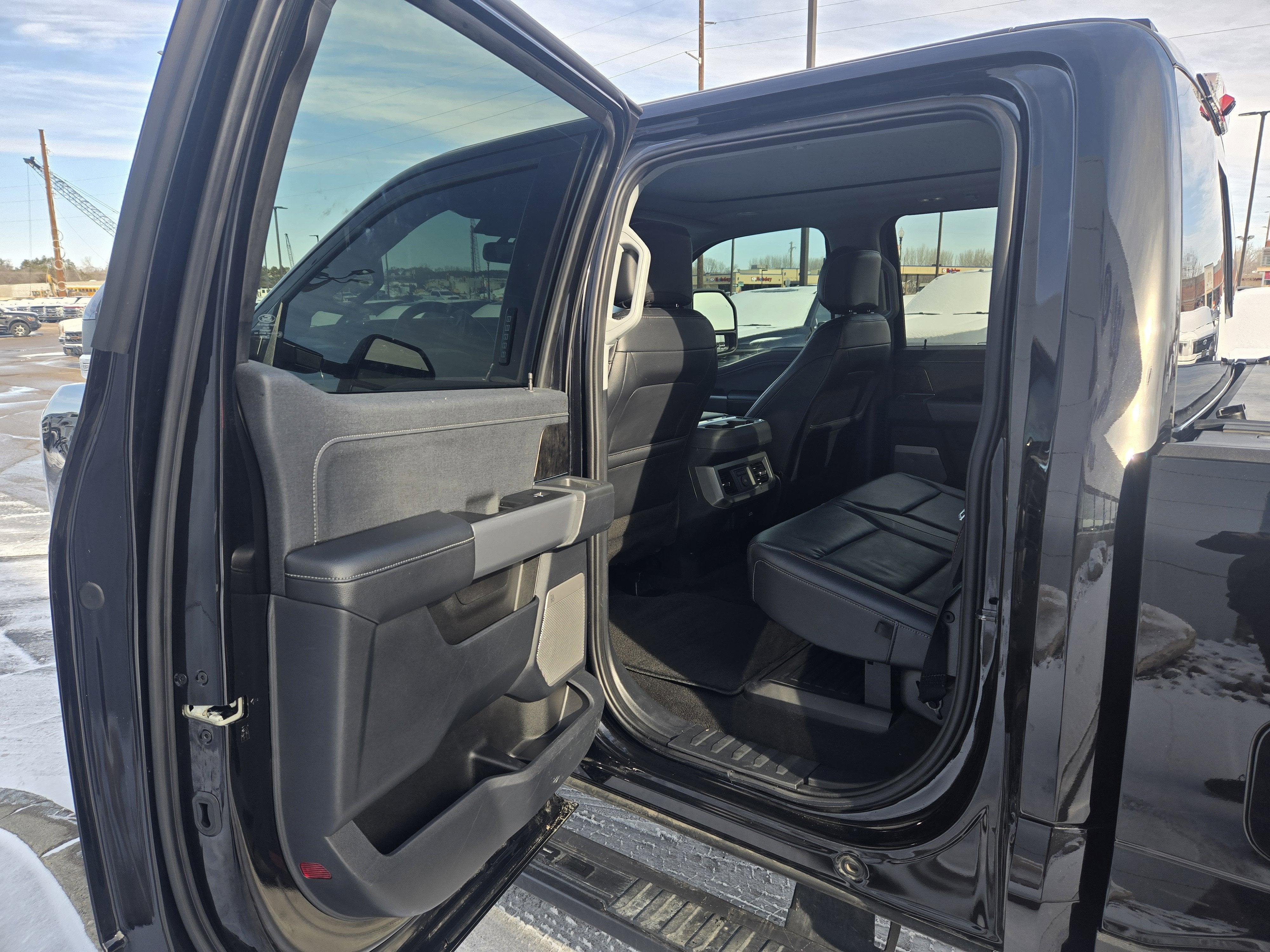 2024 Ford Super Duty F-350 SRW LARIAT