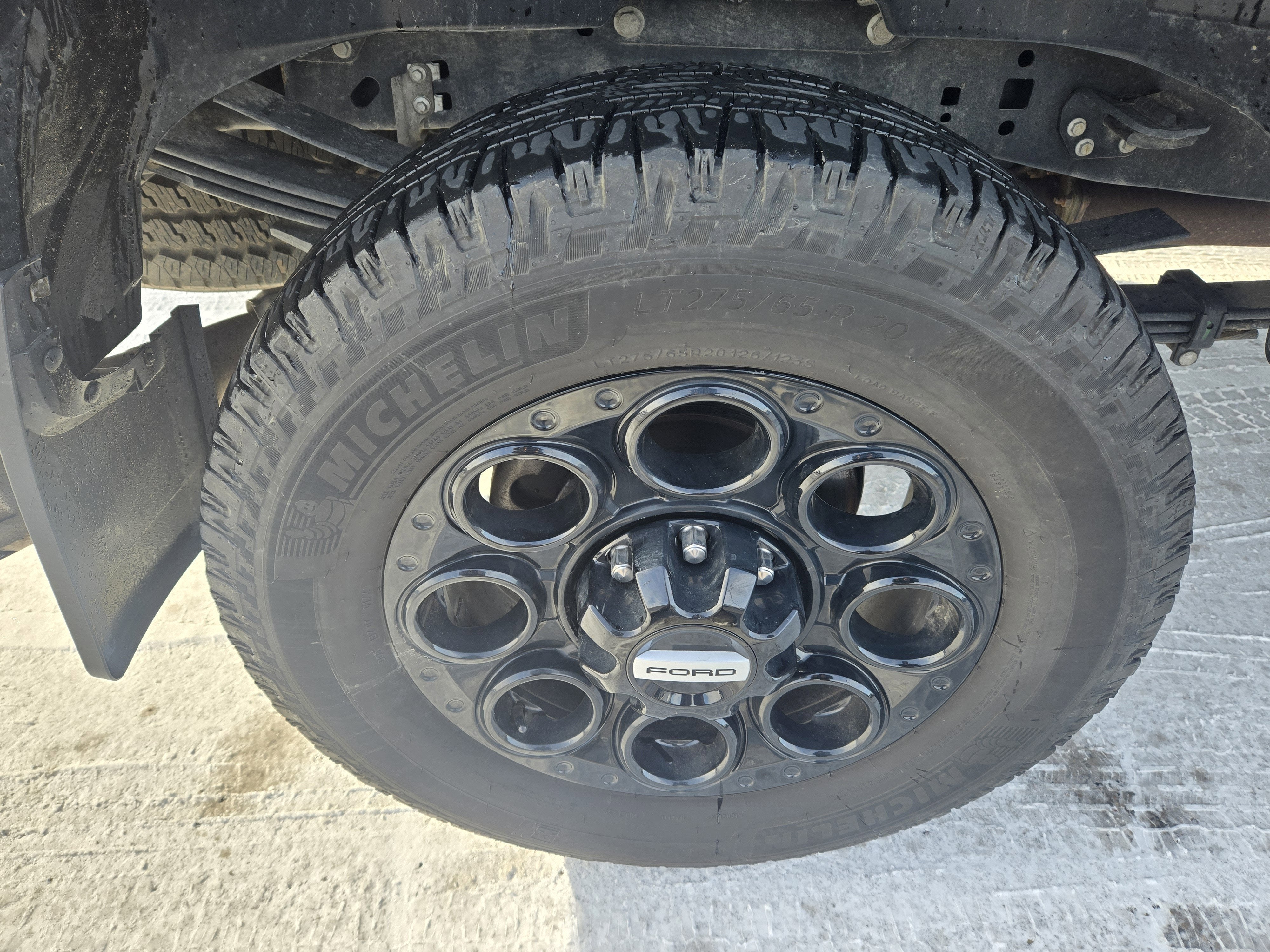 2024 Ford Super Duty F-350 SRW LARIAT