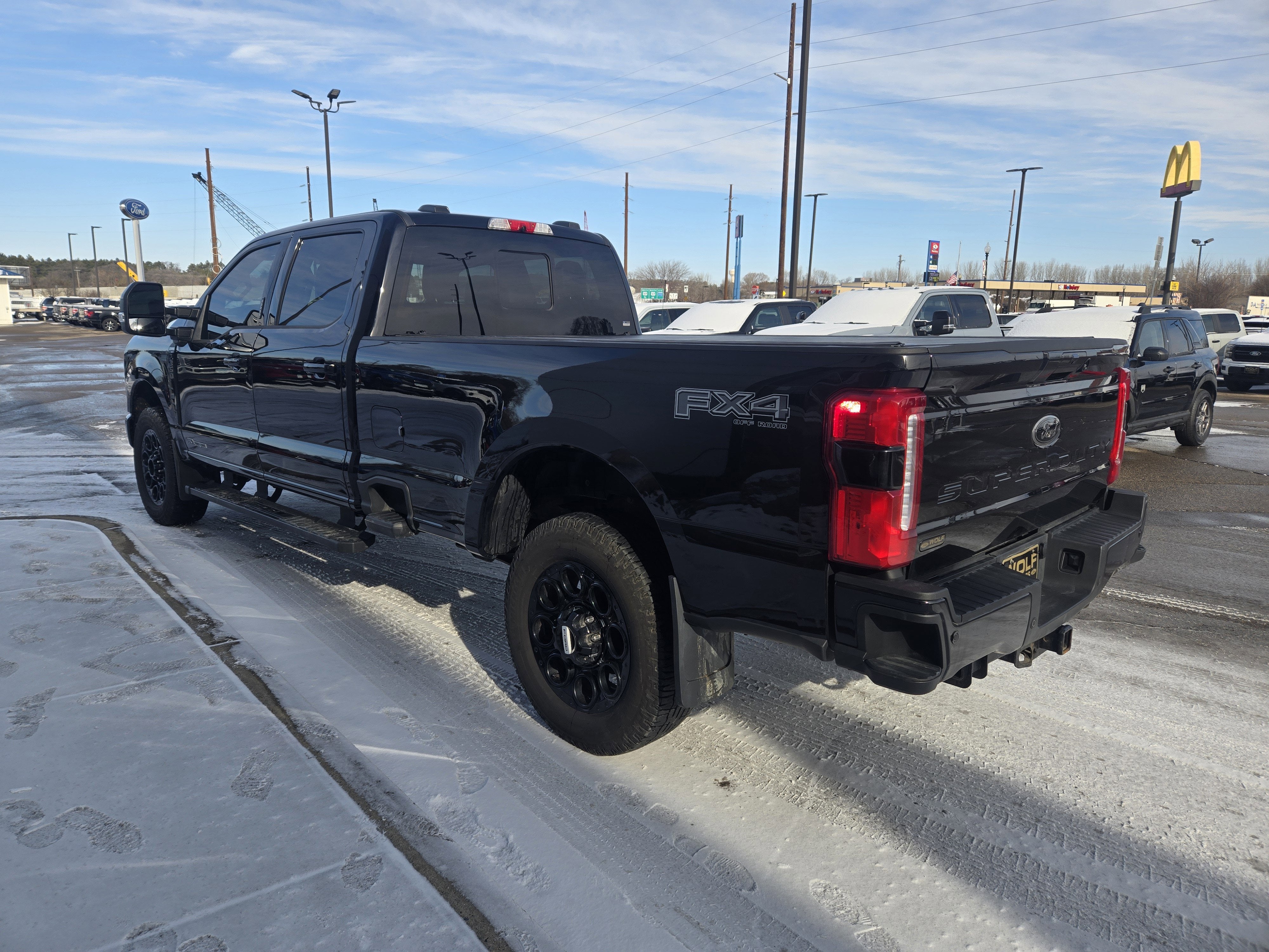 2024 Ford Super Duty F-350 SRW LARIAT