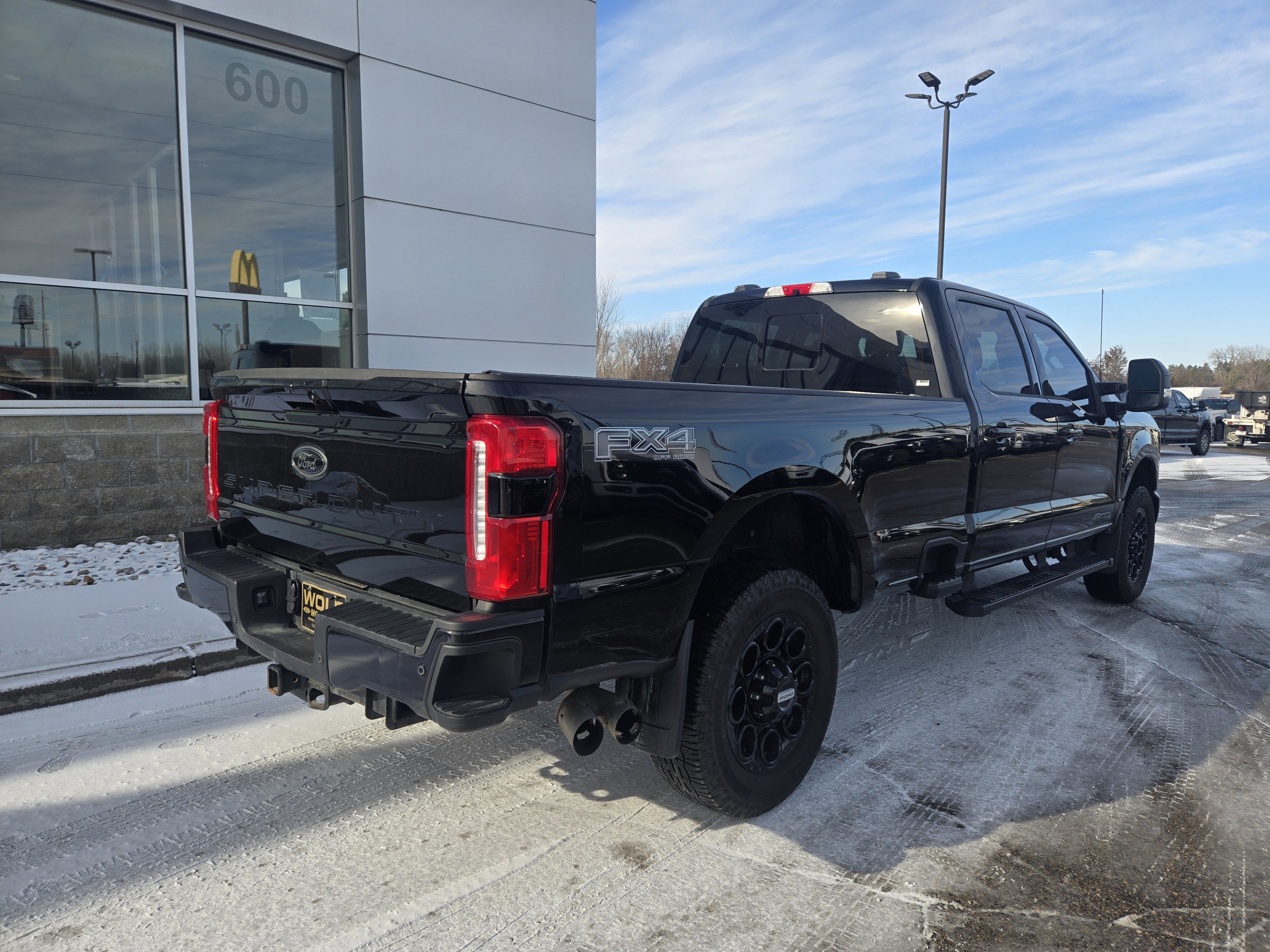 2024 Ford Super Duty F-350 SRW LARIAT