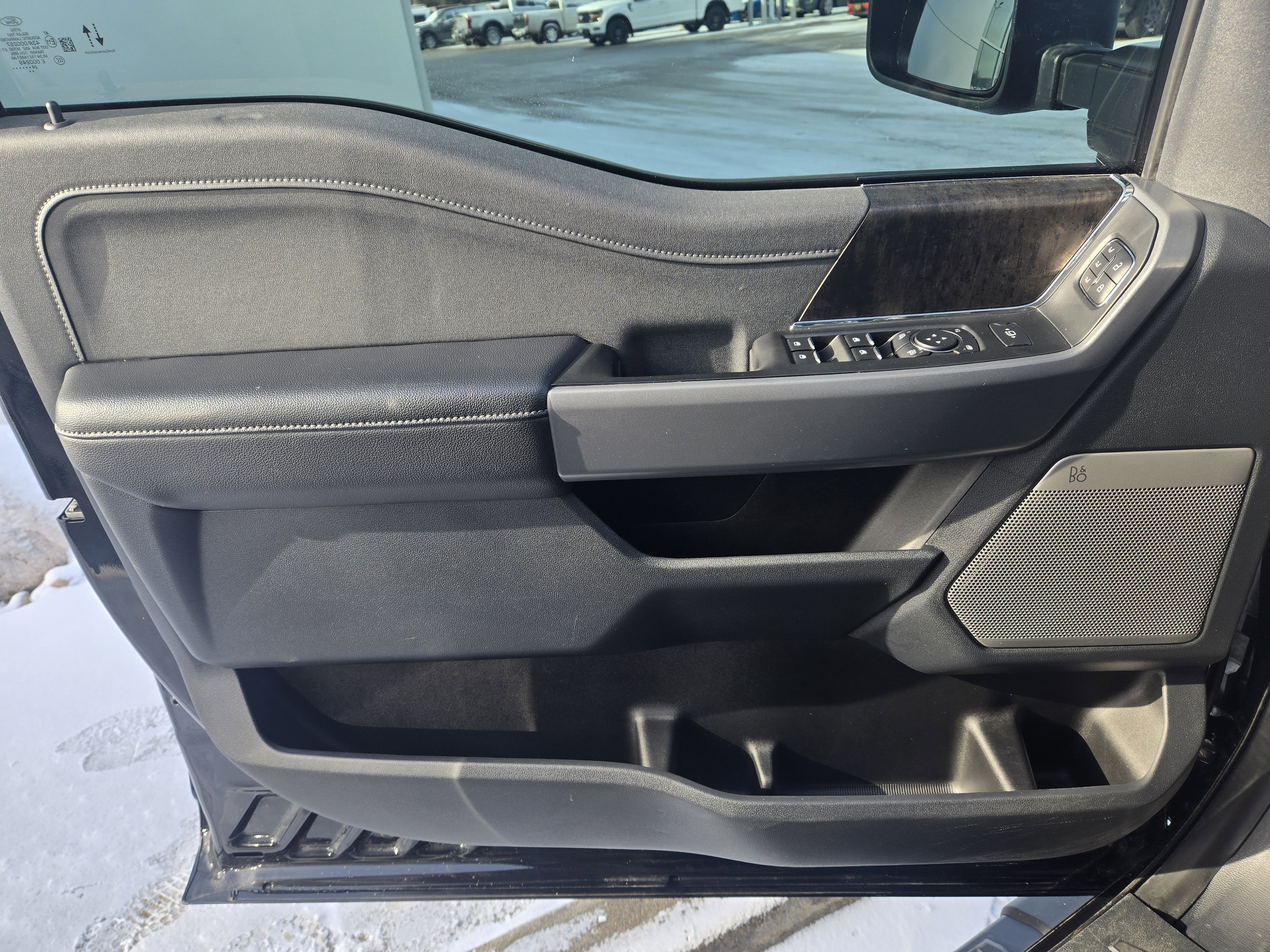 2024 Ford Super Duty F-350 SRW LARIAT