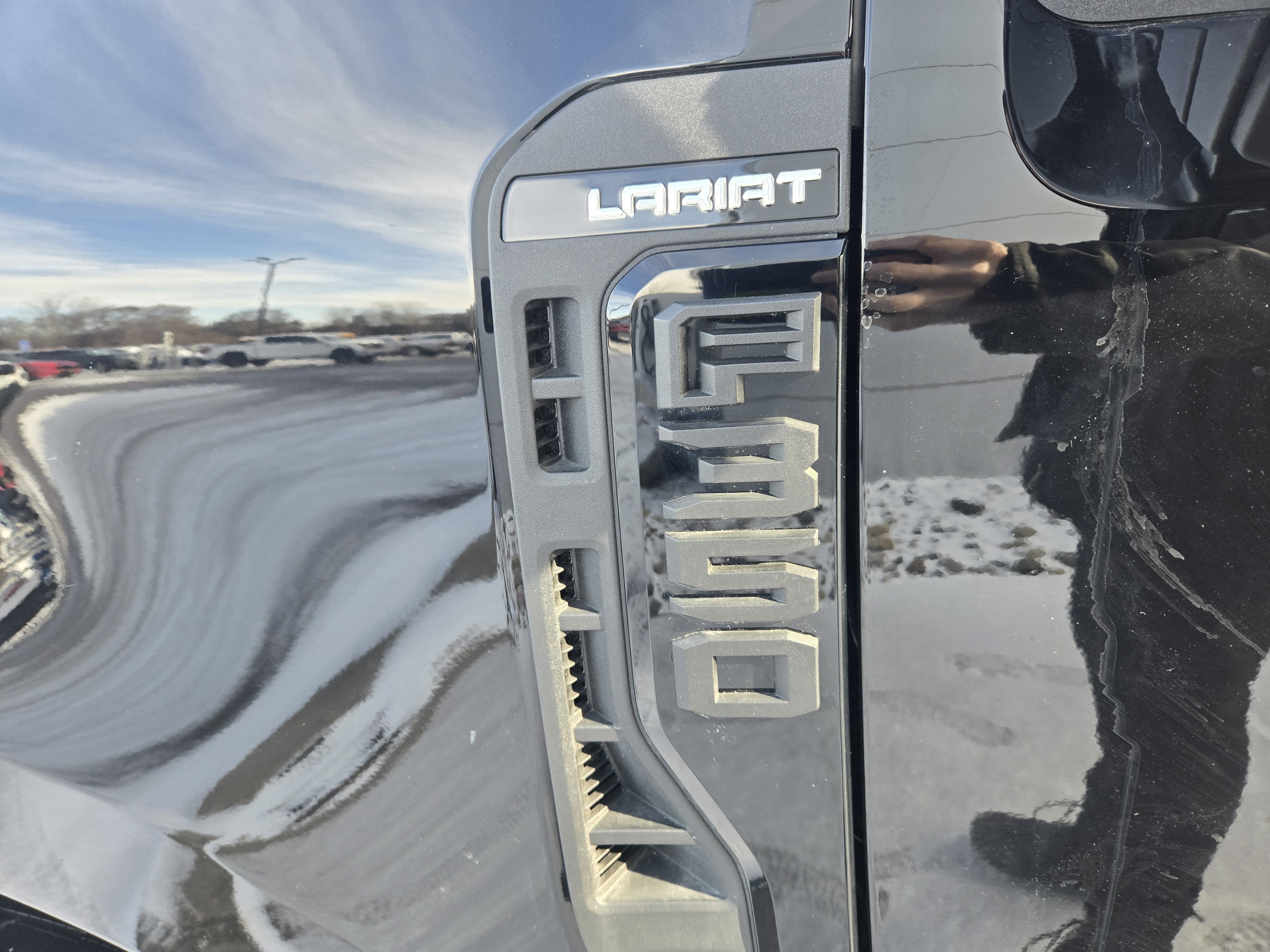 2024 Ford Super Duty F-350 SRW LARIAT