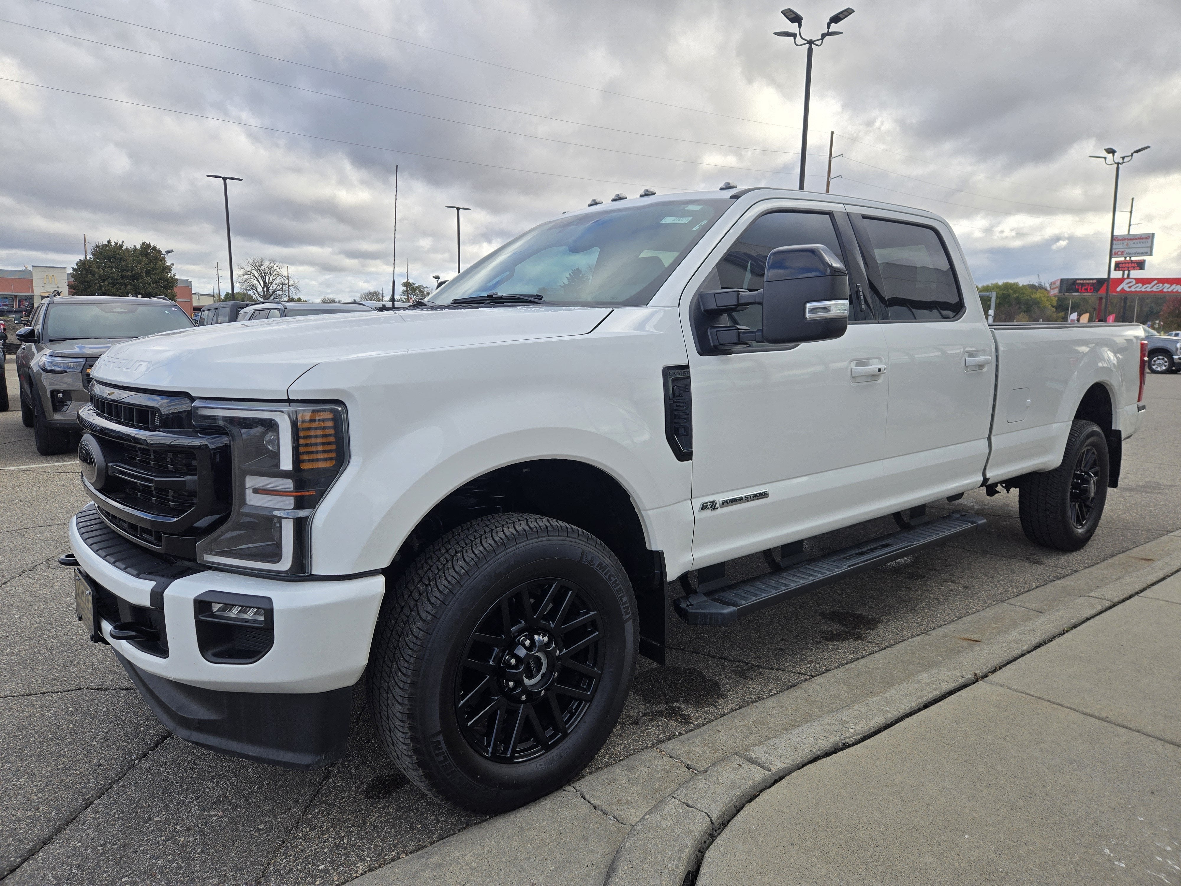 2022 Ford Super Duty F-350 SRW Limited