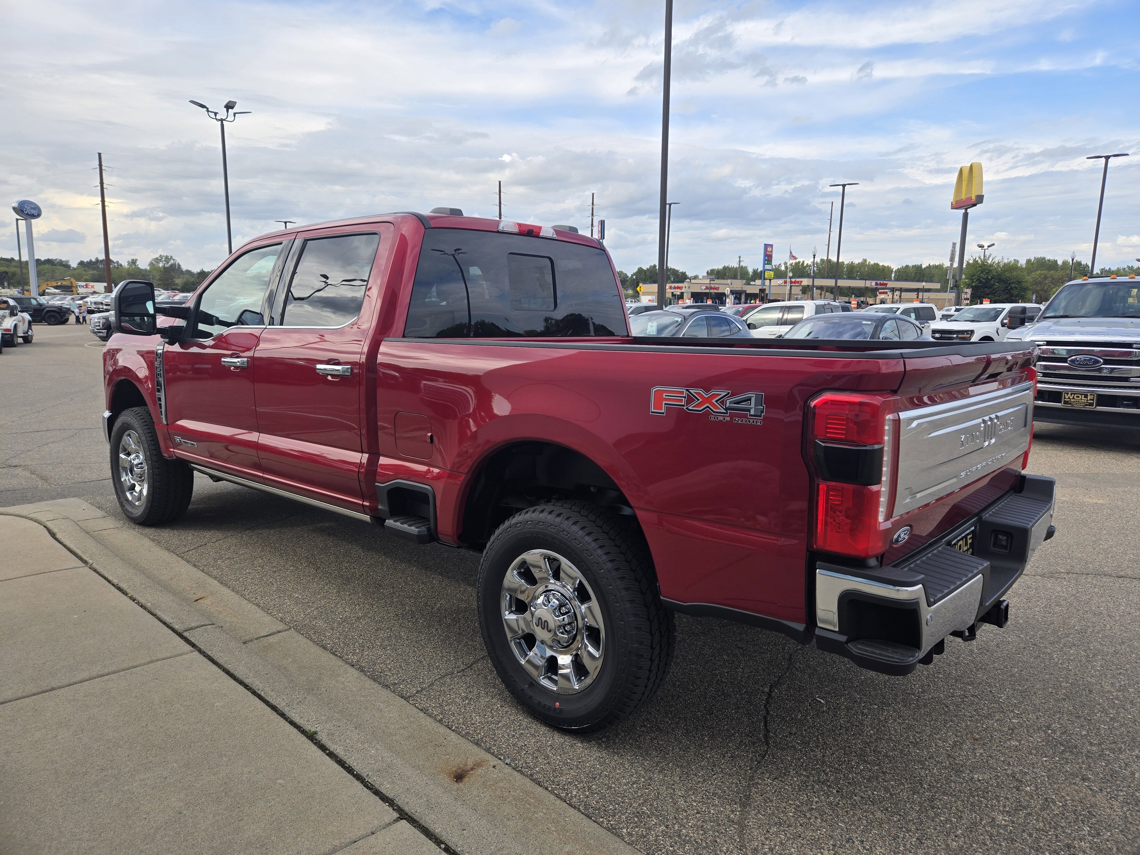 2026 Ford Super Duty F-350 SRW F-350® King Ranch®