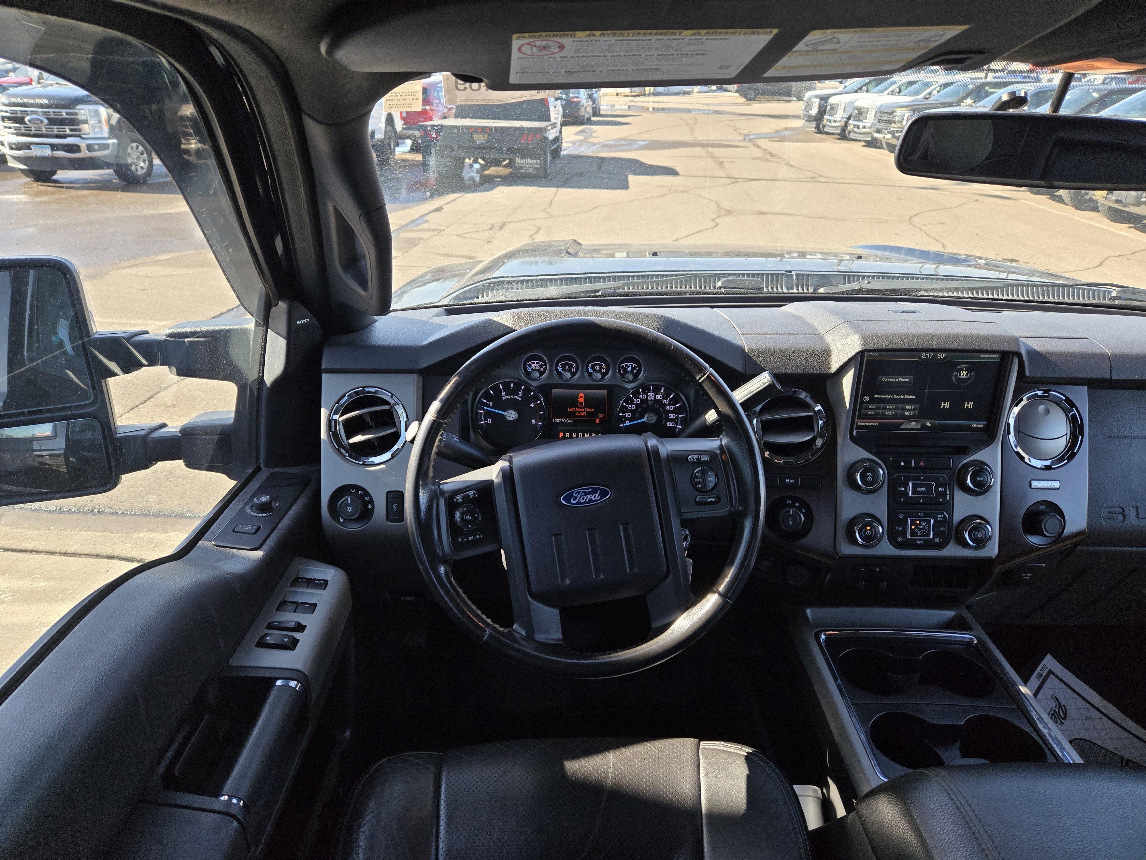 2015 Ford Super Duty F-350 SRW Lariat