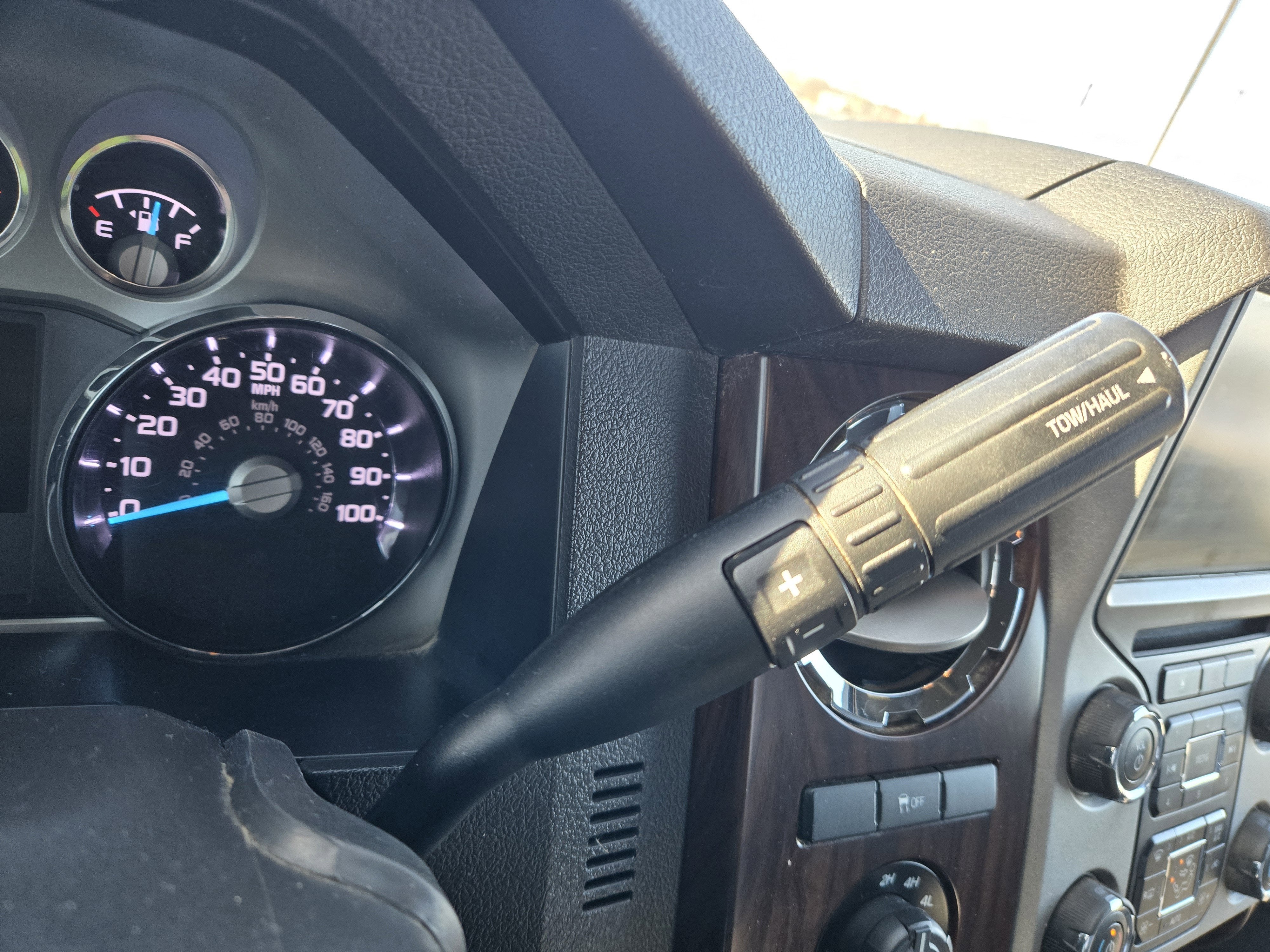 2015 Ford Super Duty F-350 SRW Lariat