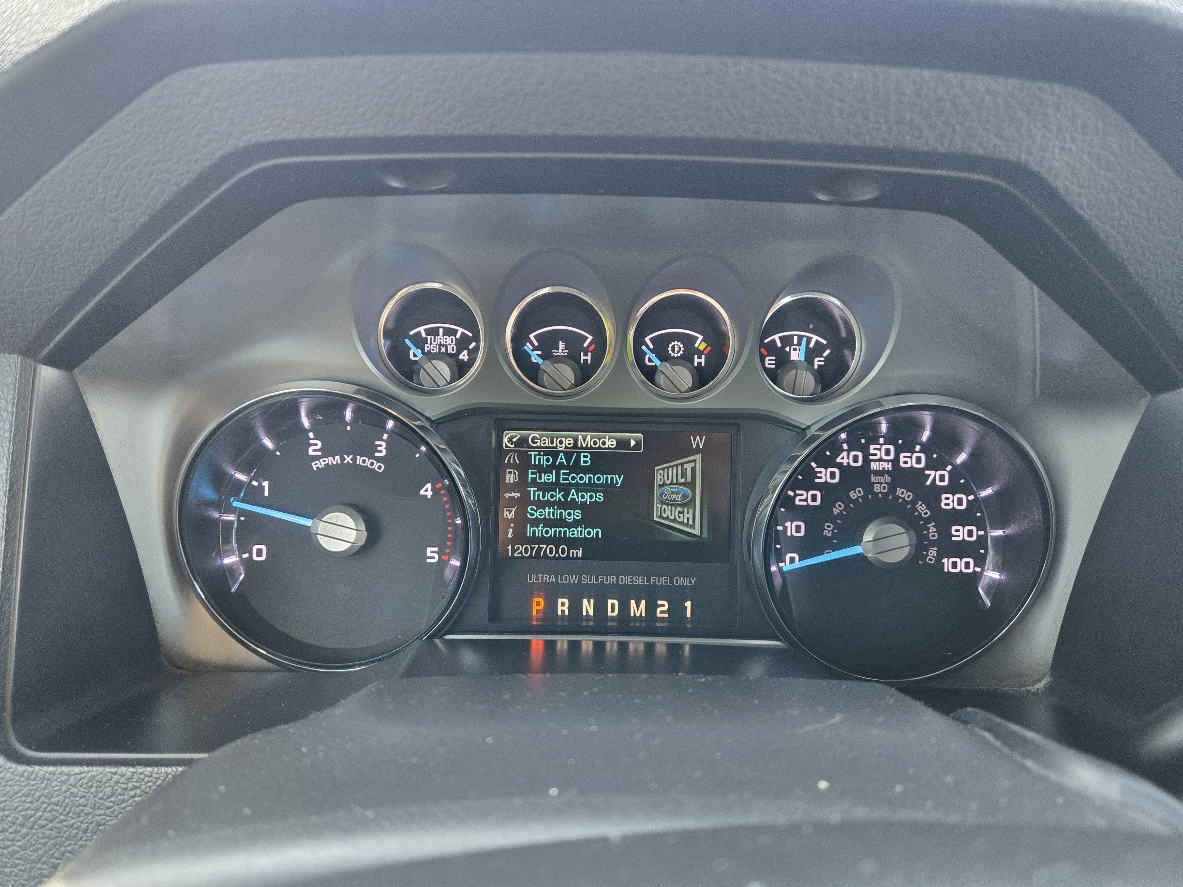 2015 Ford Super Duty F-350 SRW Lariat