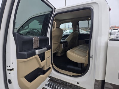 2017 Ford Super Duty F-350 SRW Lariat