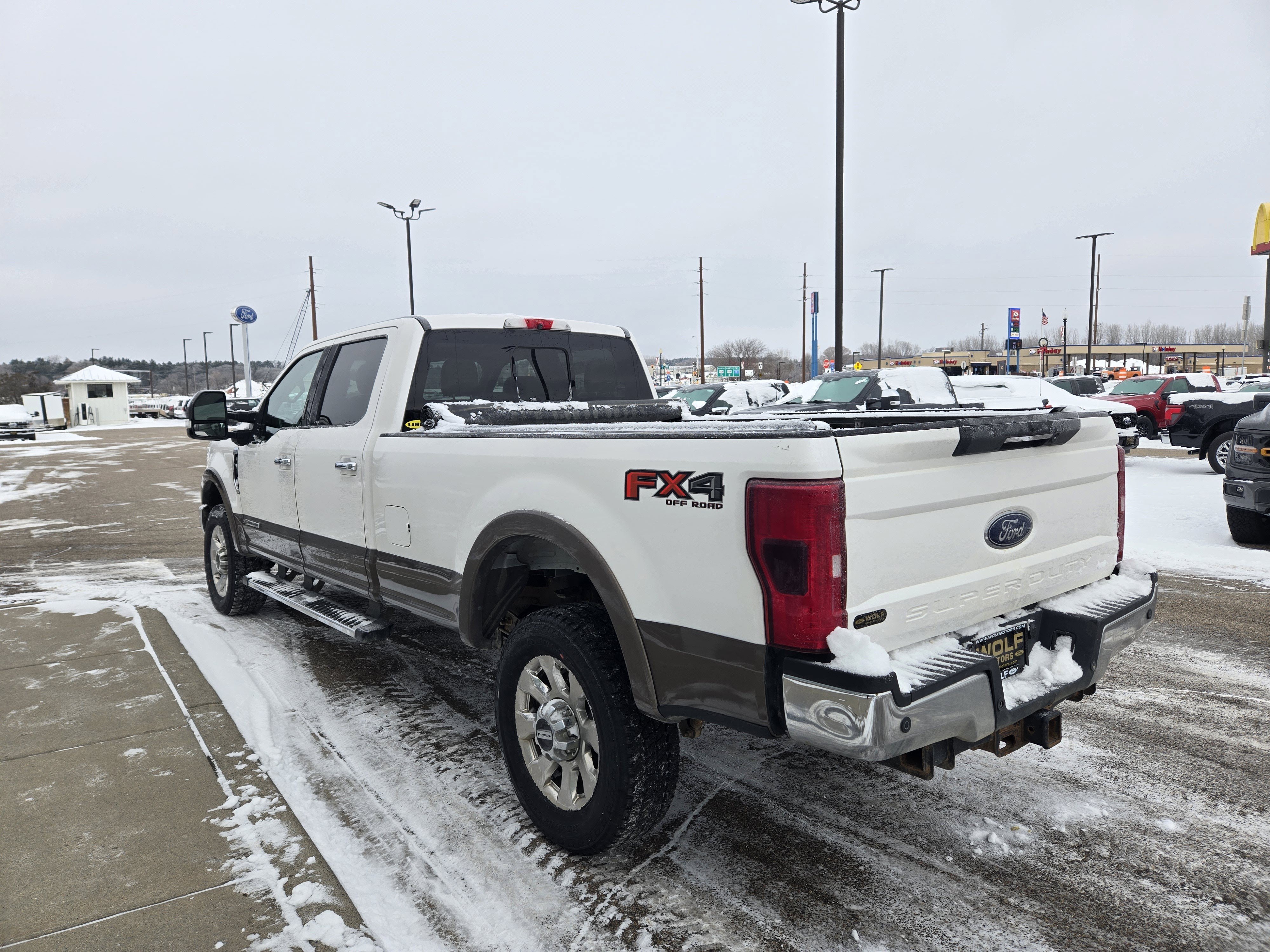 2017 Ford Super Duty F-350 SRW Lariat