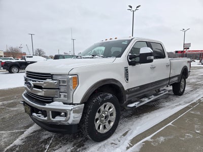 2017 Ford Super Duty F-350 SRW Lariat