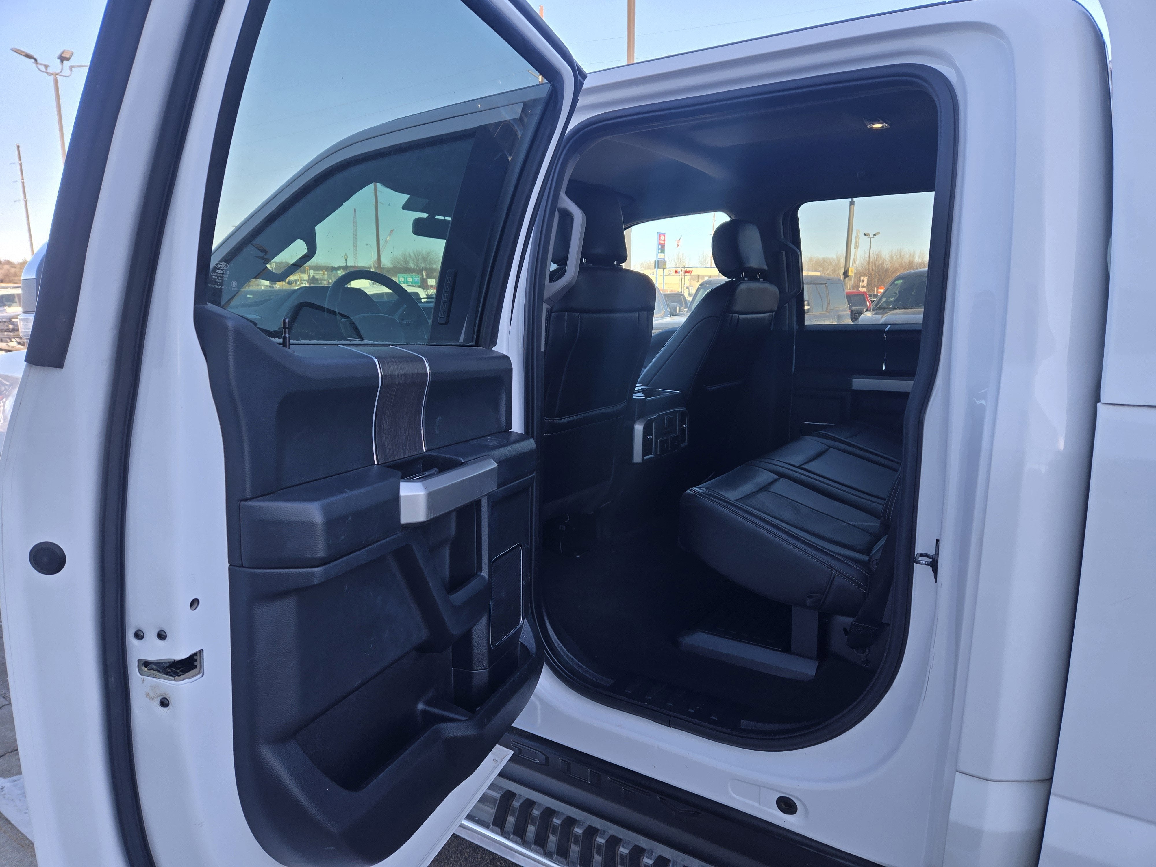 2020 Ford Super Duty F-350 SRW LARIAT